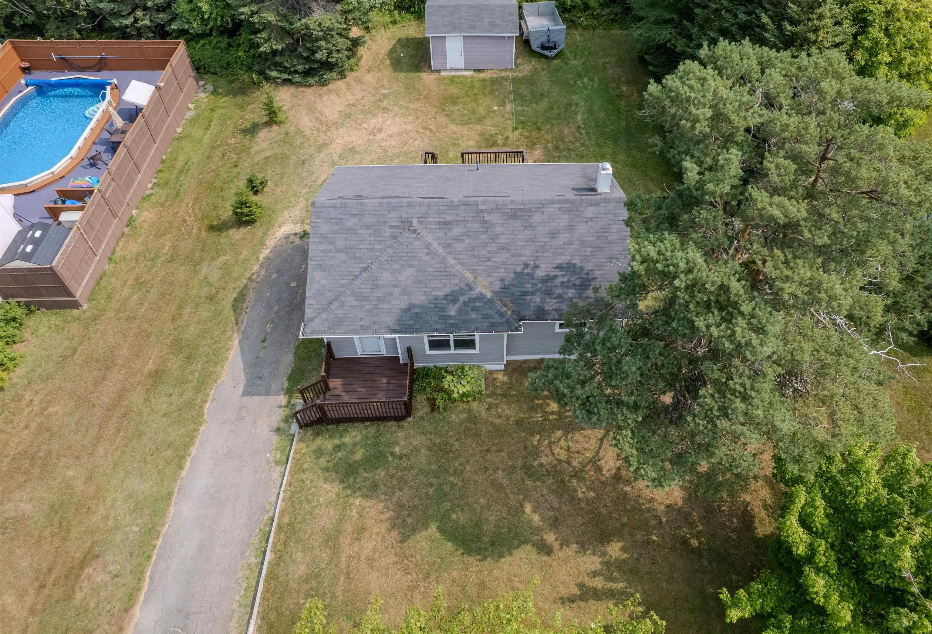 17 Hillcrest Drive, Coxheath, NS B1R 1V1, 2 Bedrooms Bedrooms, ,1 BathroomBathrooms,Residential,For Sale,Hillcrest,202520964