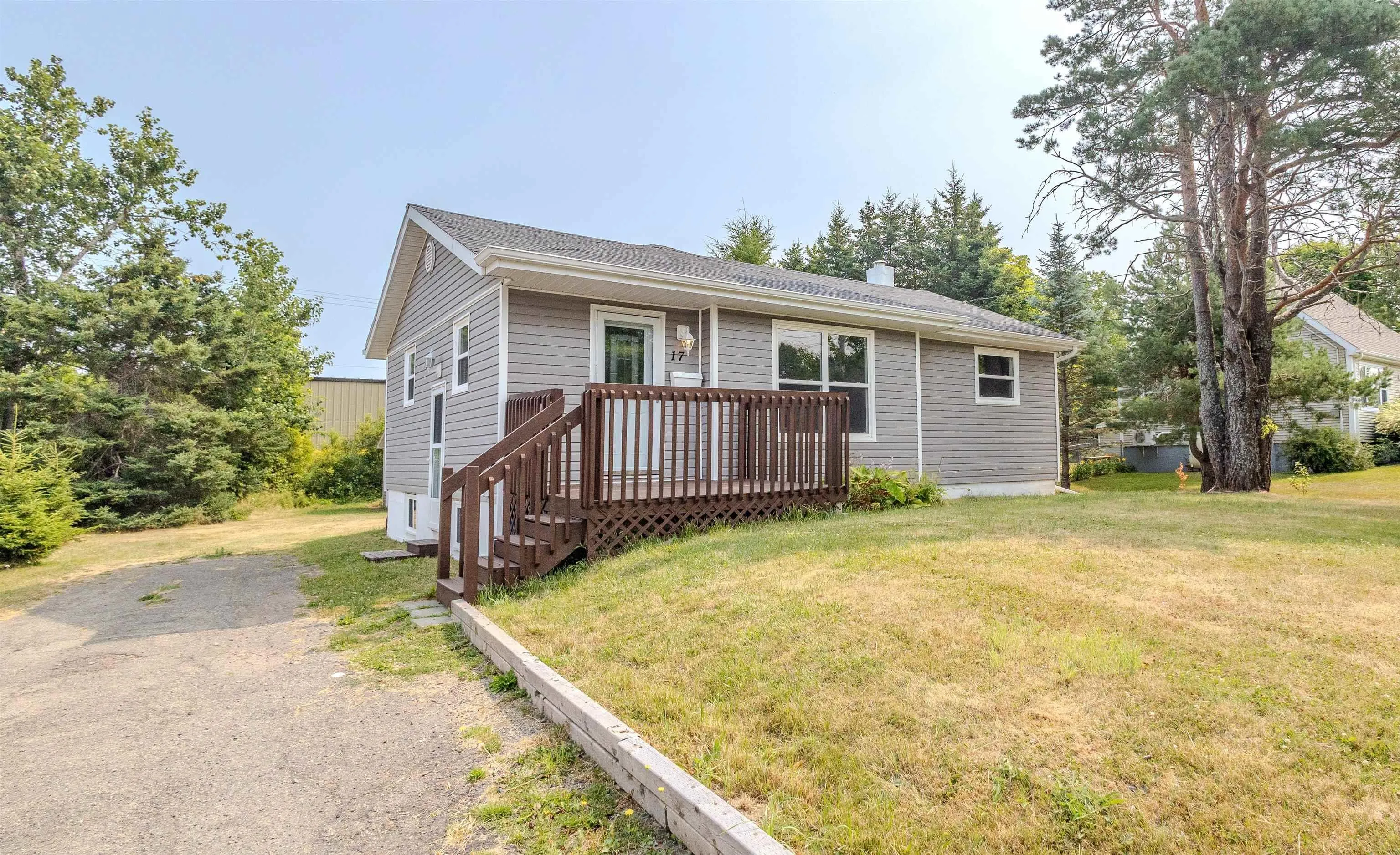 17 Hillcrest Drive, Coxheath, NS B1R 1V1, 2 Bedrooms Bedrooms, ,1 BathroomBathrooms,Residential,For Sale,Hillcrest,202520964