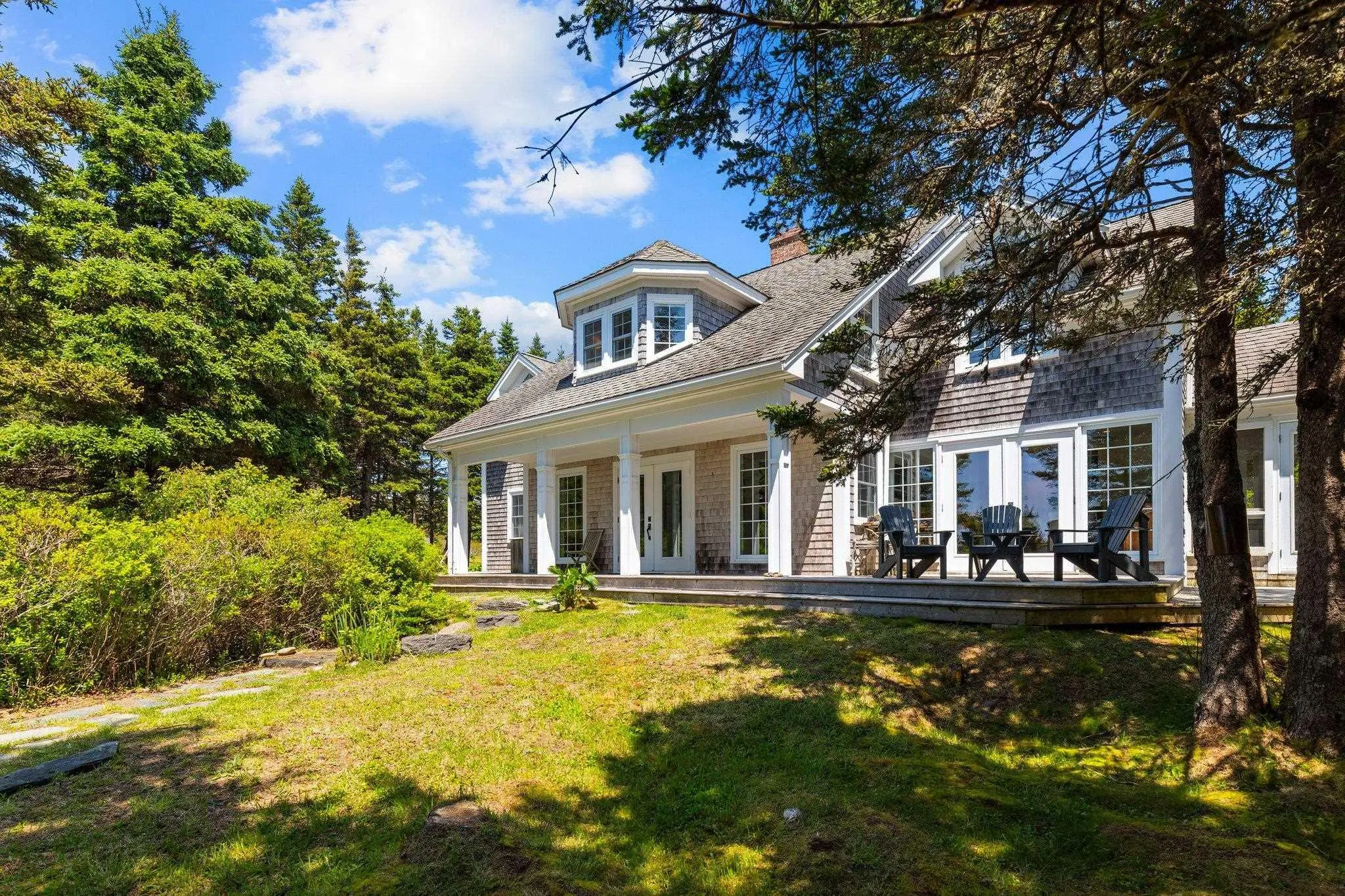 1152 Kingsburg Road, Kingsburg, NS B0J 1W0, 3 Bedrooms Bedrooms, ,2 BathroomsBathrooms,Residential,For Sale,Kingsburg,202515369
