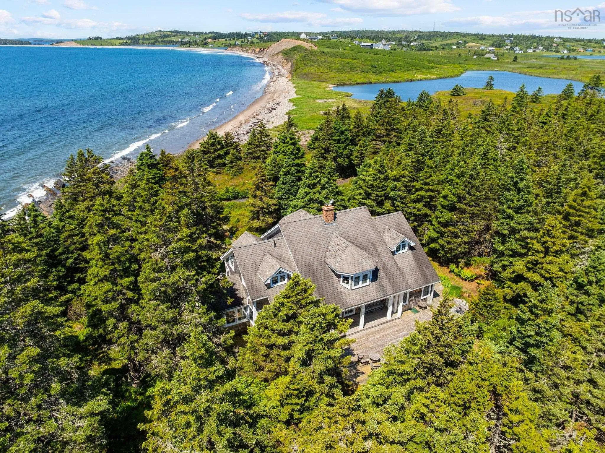 1152 Kingsburg Road, Kingsburg, NS B0J 1W0, 3 Bedrooms Bedrooms, ,2 BathroomsBathrooms,Residential,For Sale,Kingsburg,202515369