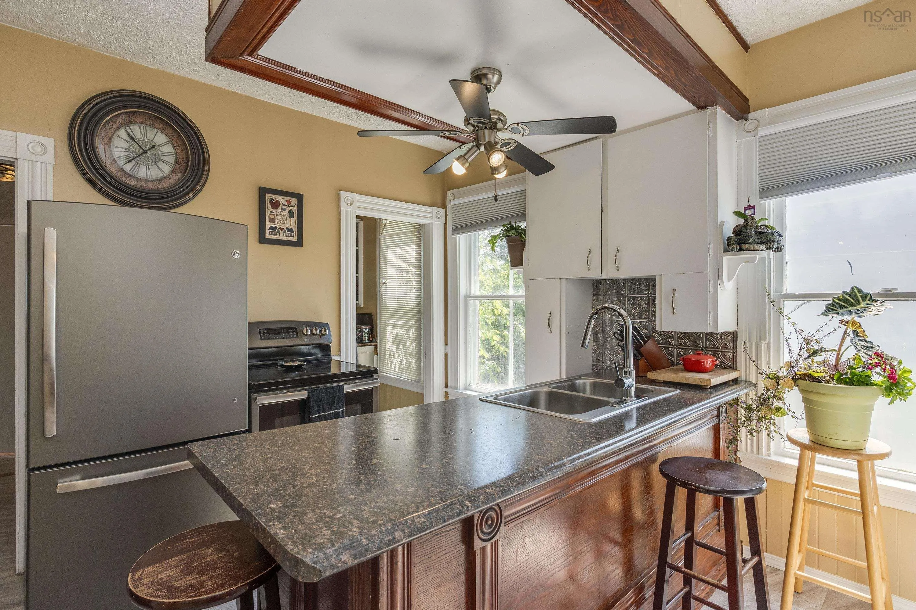 188 Main Street, Middleton, NS B0S 1P0, 4 Bedrooms Bedrooms, ,2 BathroomsBathrooms,Residential,For Sale,Main,202522073