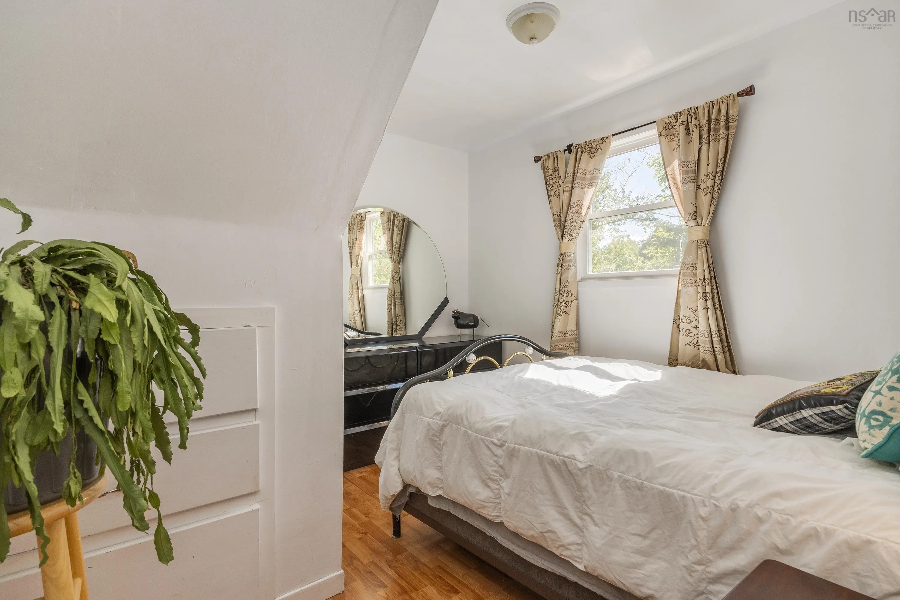 188 Main Street, Middleton, NS B0S 1P0, 4 Bedrooms Bedrooms, ,2 BathroomsBathrooms,Residential,For Sale,Main,202522073