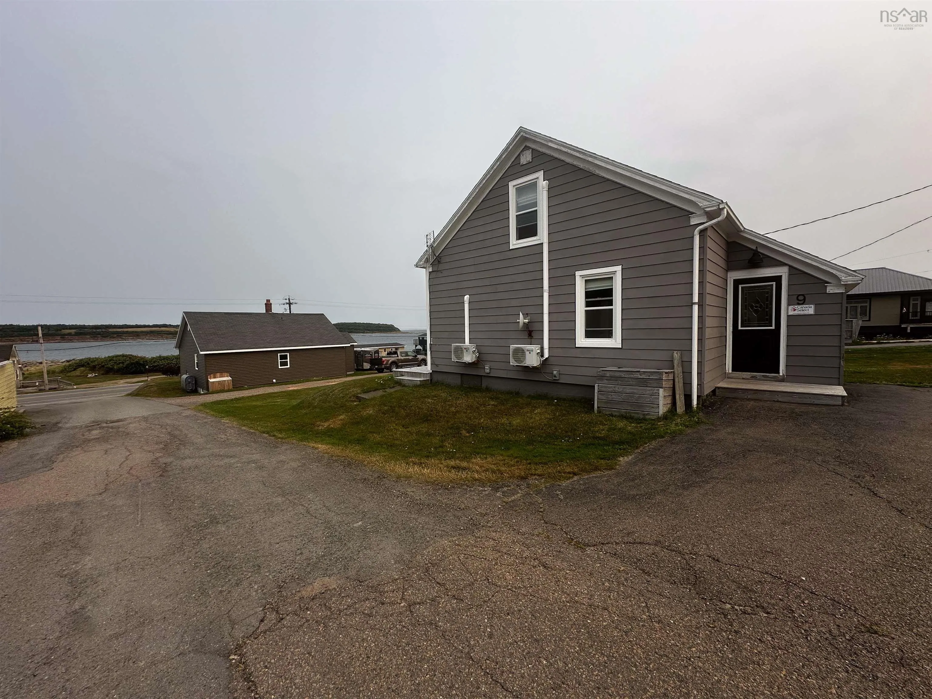 9 Chemin De Susanne Road, Chéticamp, NS B0E 1H0, 3 Bedrooms Bedrooms, ,1 BathroomBathrooms,Residential,For Sale,Chemin De Susanne,202520025
