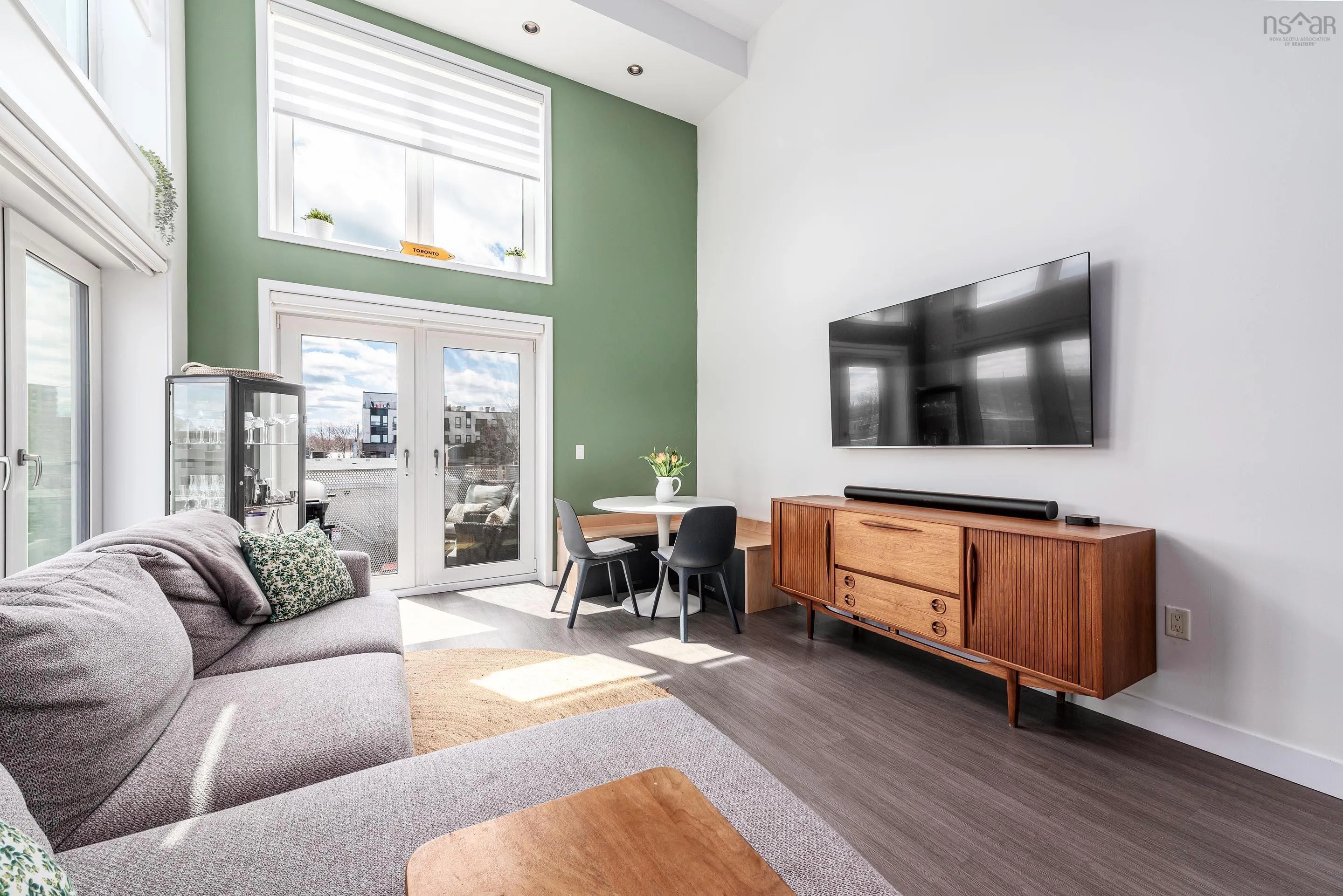 313-5662 Roberts Street, Halifax, NS B3K 0E3, 2 Bedrooms Bedrooms, ,2 BathroomsBathrooms,Residential,For Sale,Roberts,202524555
