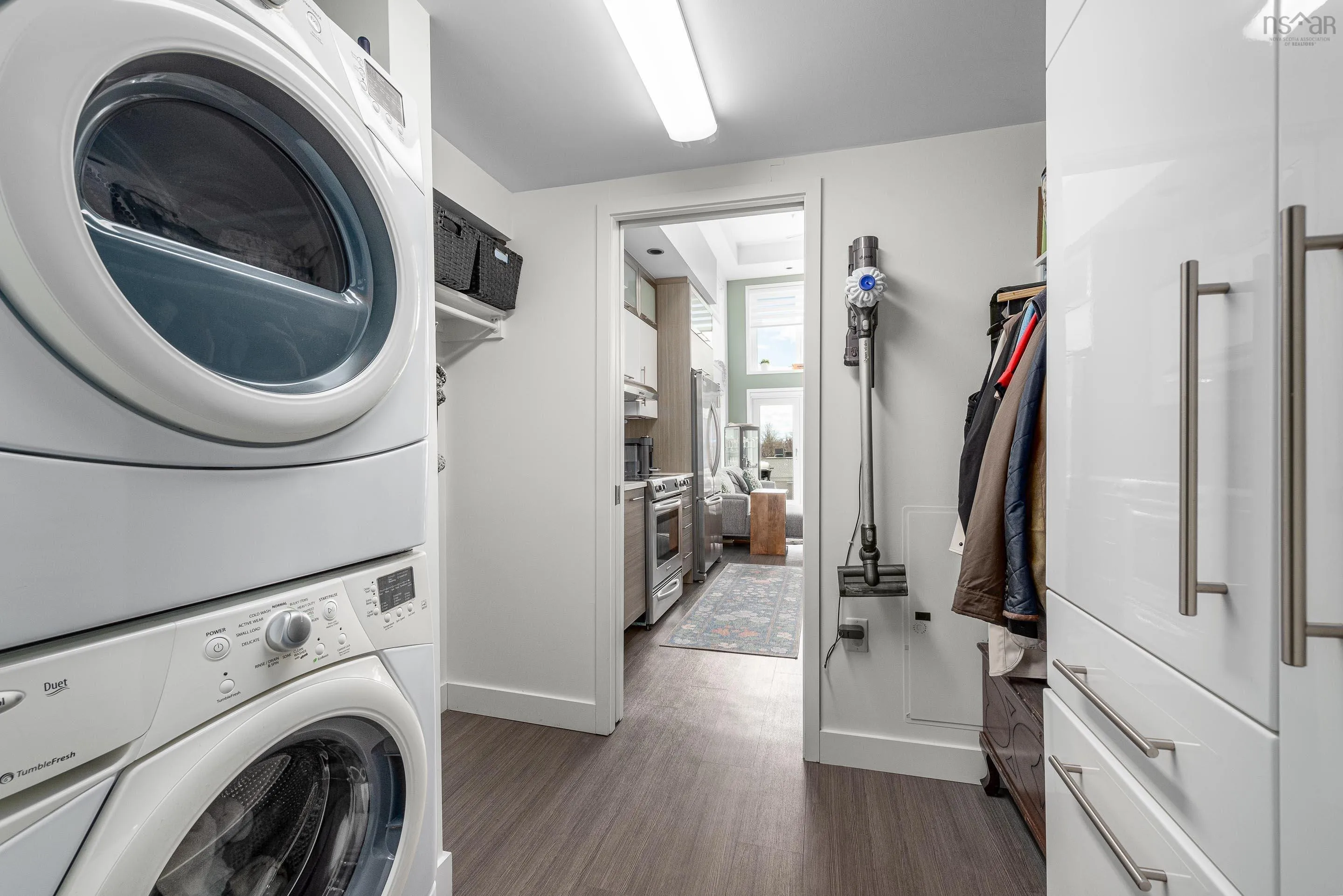313-5662 Roberts Street, Halifax, NS B3K 0E3, 2 Bedrooms Bedrooms, ,2 BathroomsBathrooms,Residential,For Sale,Roberts,202524555