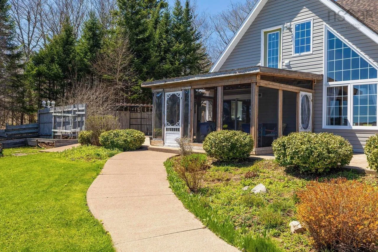 344 Hart Lake Road, Hart Lake, NS B0M 1G0, 3 Bedrooms Bedrooms, ,2 BathroomsBathrooms,Residential,For Sale,Hart Lake,202511530