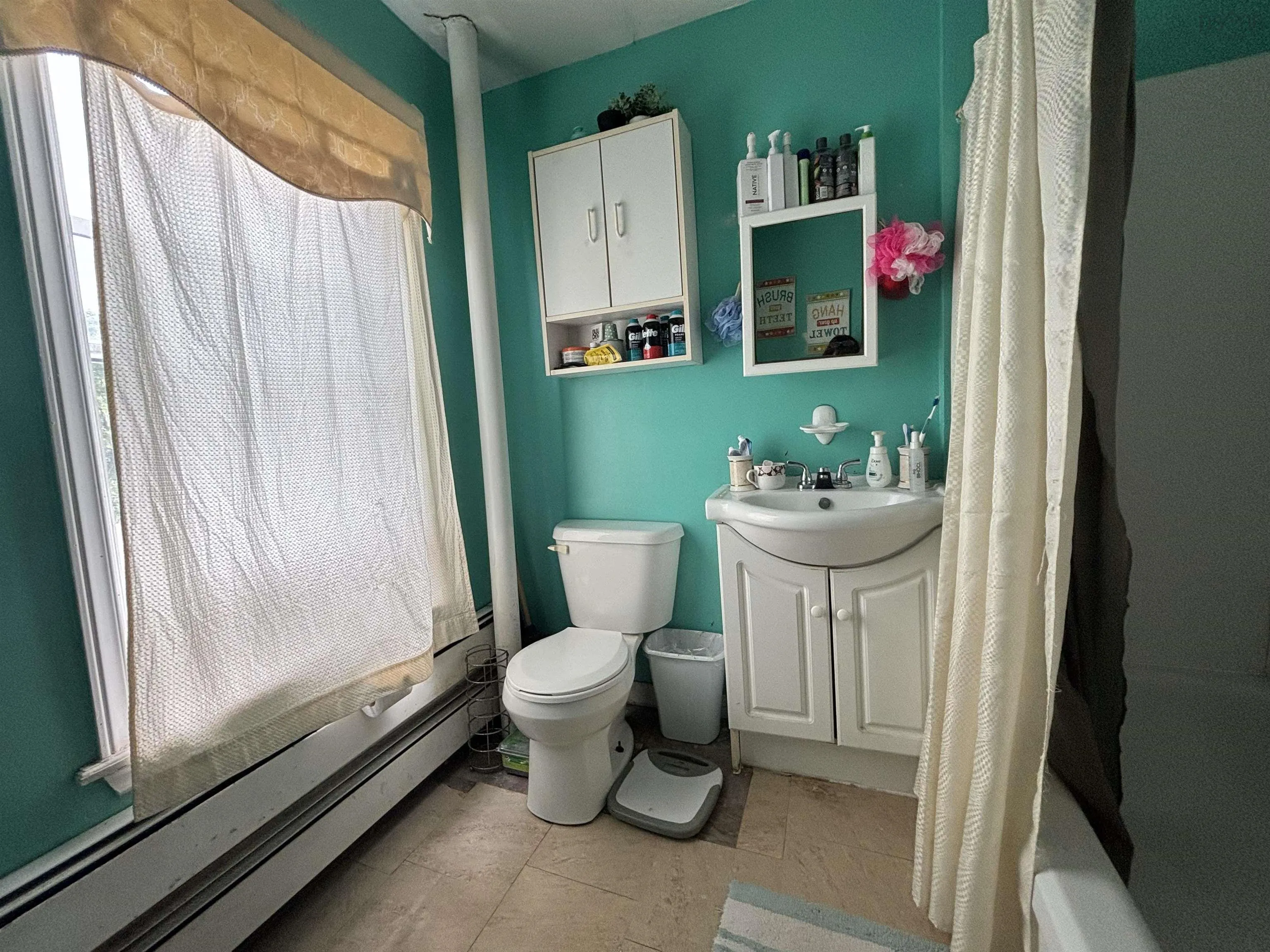 16 Fletcher St, Glace Bay, NS B1A 3E3, 2 Bedrooms Bedrooms, ,Residential Income,For Sale,Fletcher St,202518856