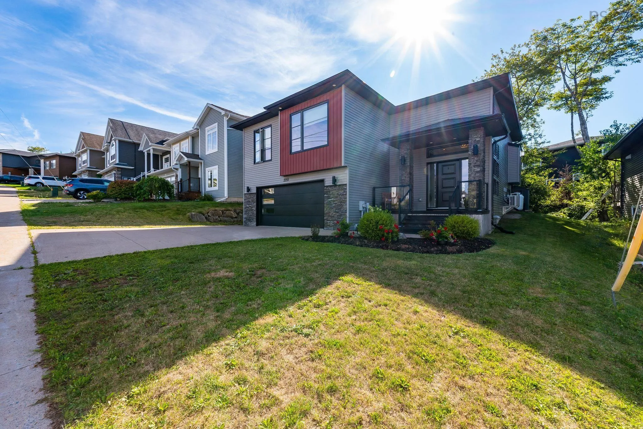 220 Maple Grove Avenue, Timberlea, NS B3T 0C4, 4 Bedrooms Bedrooms, ,3 BathroomsBathrooms,Residential,For Sale,Maple Grove,202523009
