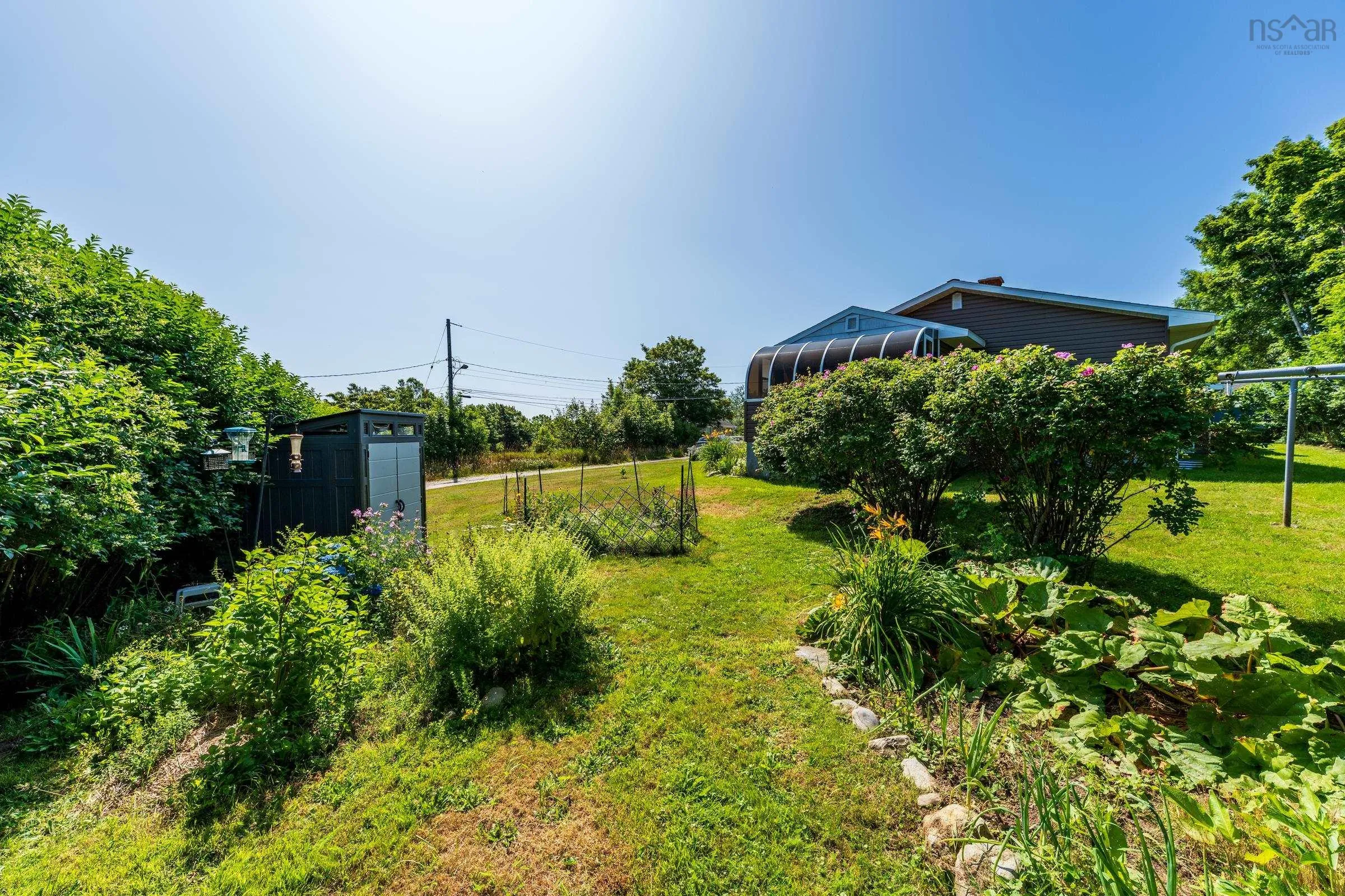 35 Hector Street, Port Maitland, NS B5A 5R8, 3 Bedrooms Bedrooms, ,2 BathroomsBathrooms,Residential,For Sale,Hector,202518693