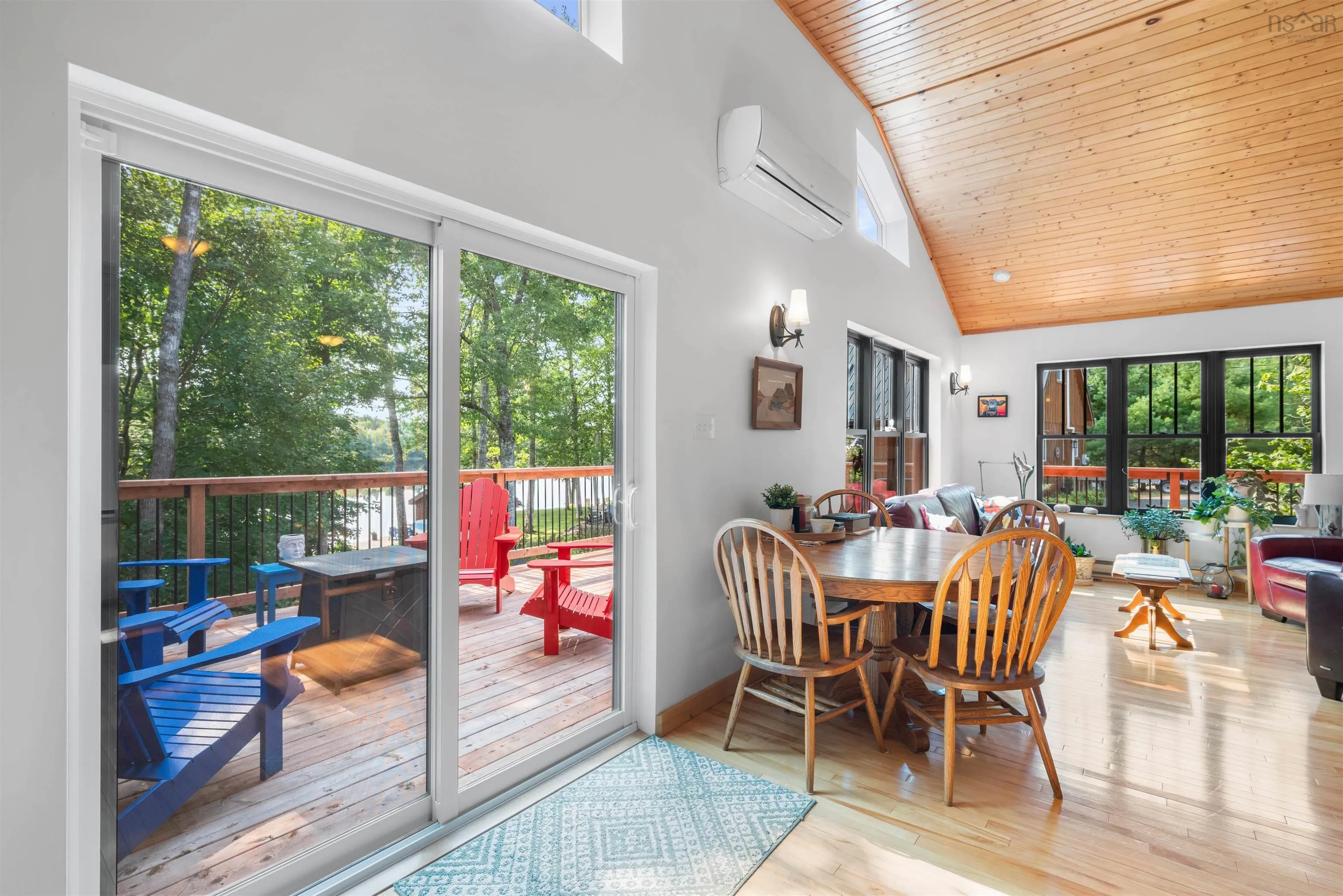 102 Canyon Point Road, Vaughan, NS B0N 2T0, 3 Bedrooms Bedrooms, ,2 BathroomsBathrooms,Residential,For Sale,Canyon Point,202511050