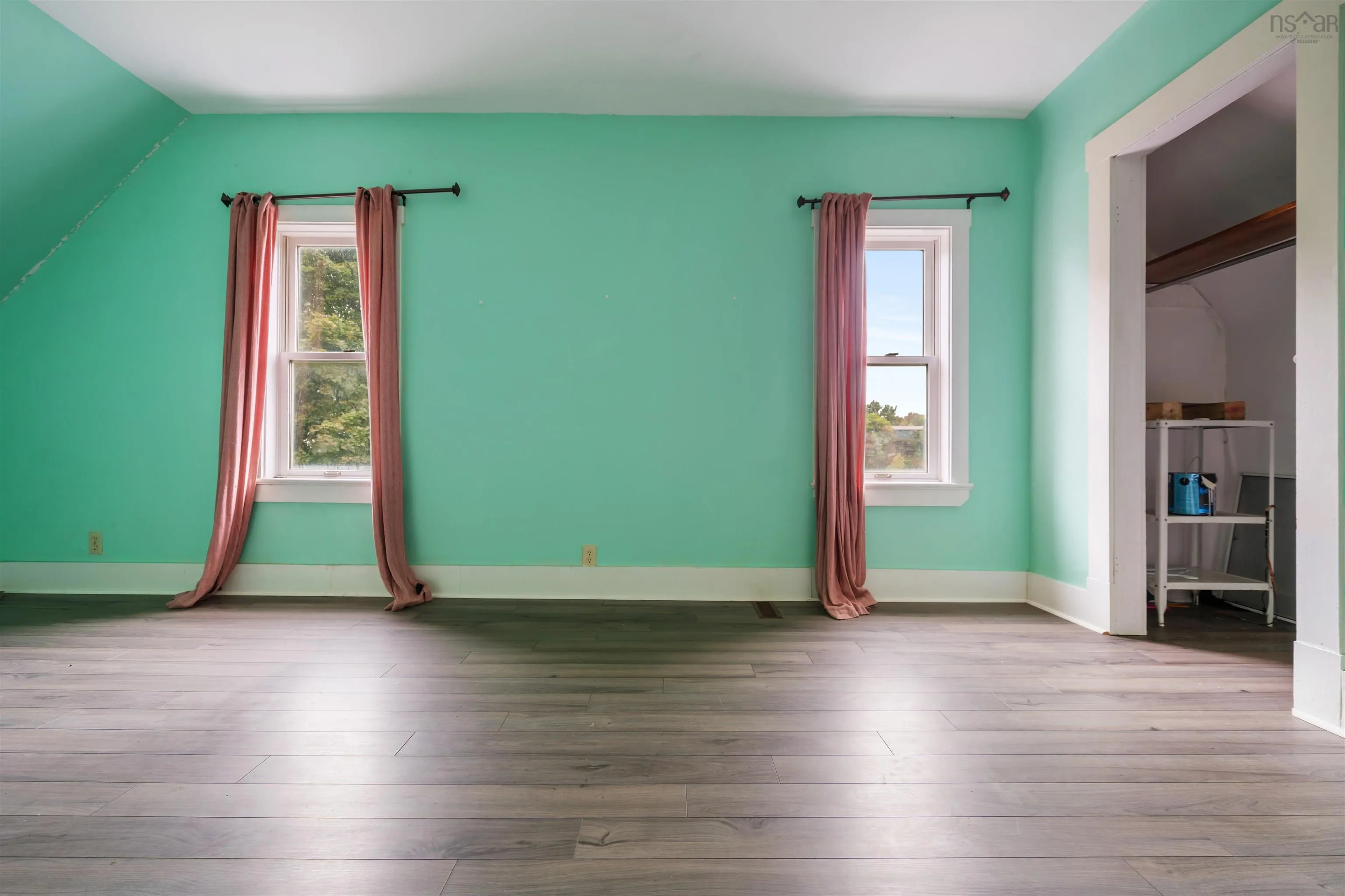 29 Edward Street, Plymouth, NS B0K 1S0, 3 Bedrooms Bedrooms, ,2 BathroomsBathrooms,Residential,For Sale,Edward,202524945