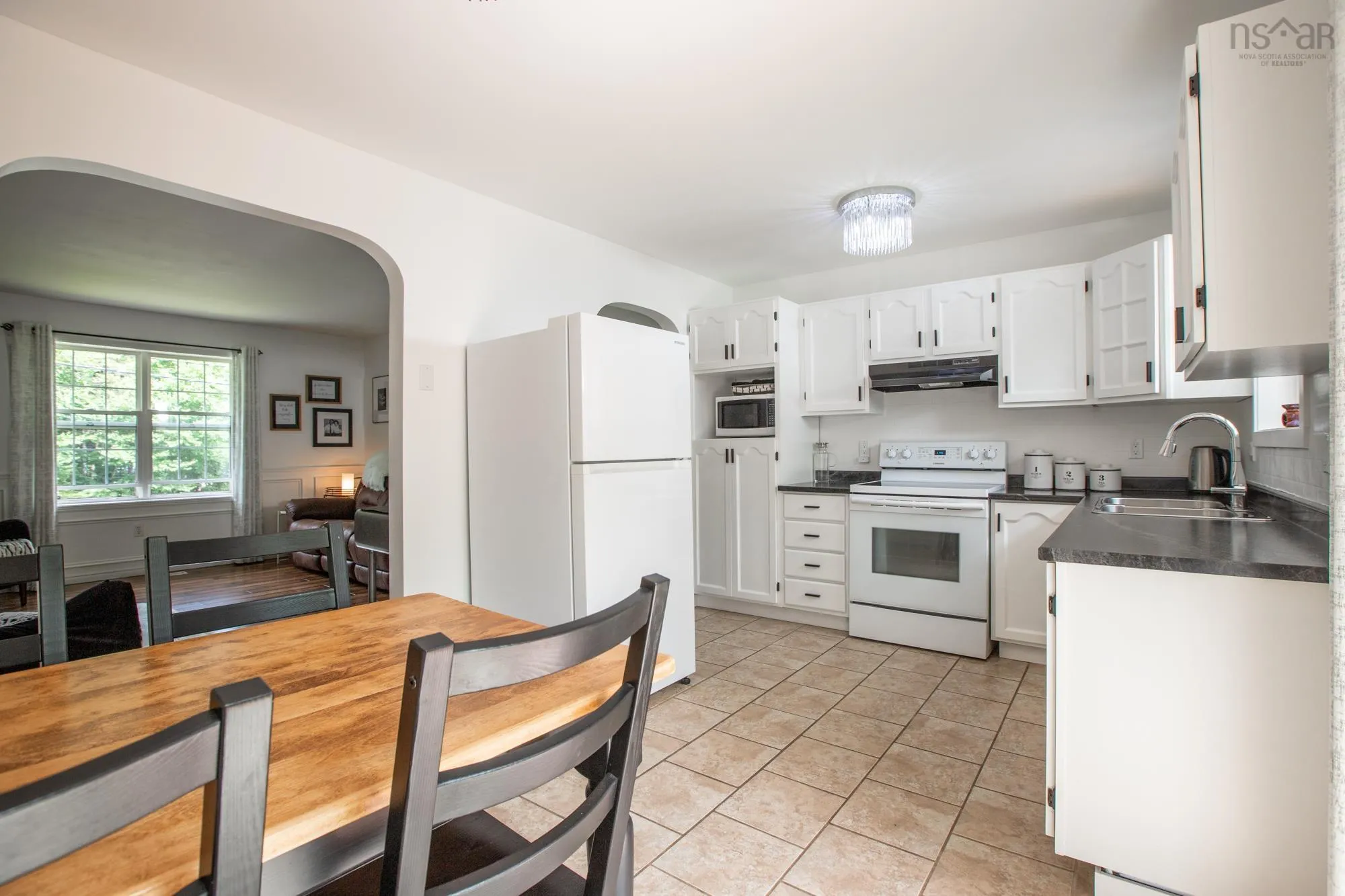 245 Springfield Lake Road, Middle Sackville, NS B4E 3B1, 3 Bedrooms Bedrooms, ,2 BathroomsBathrooms,Residential,For Sale,Springfield Lake,202517630