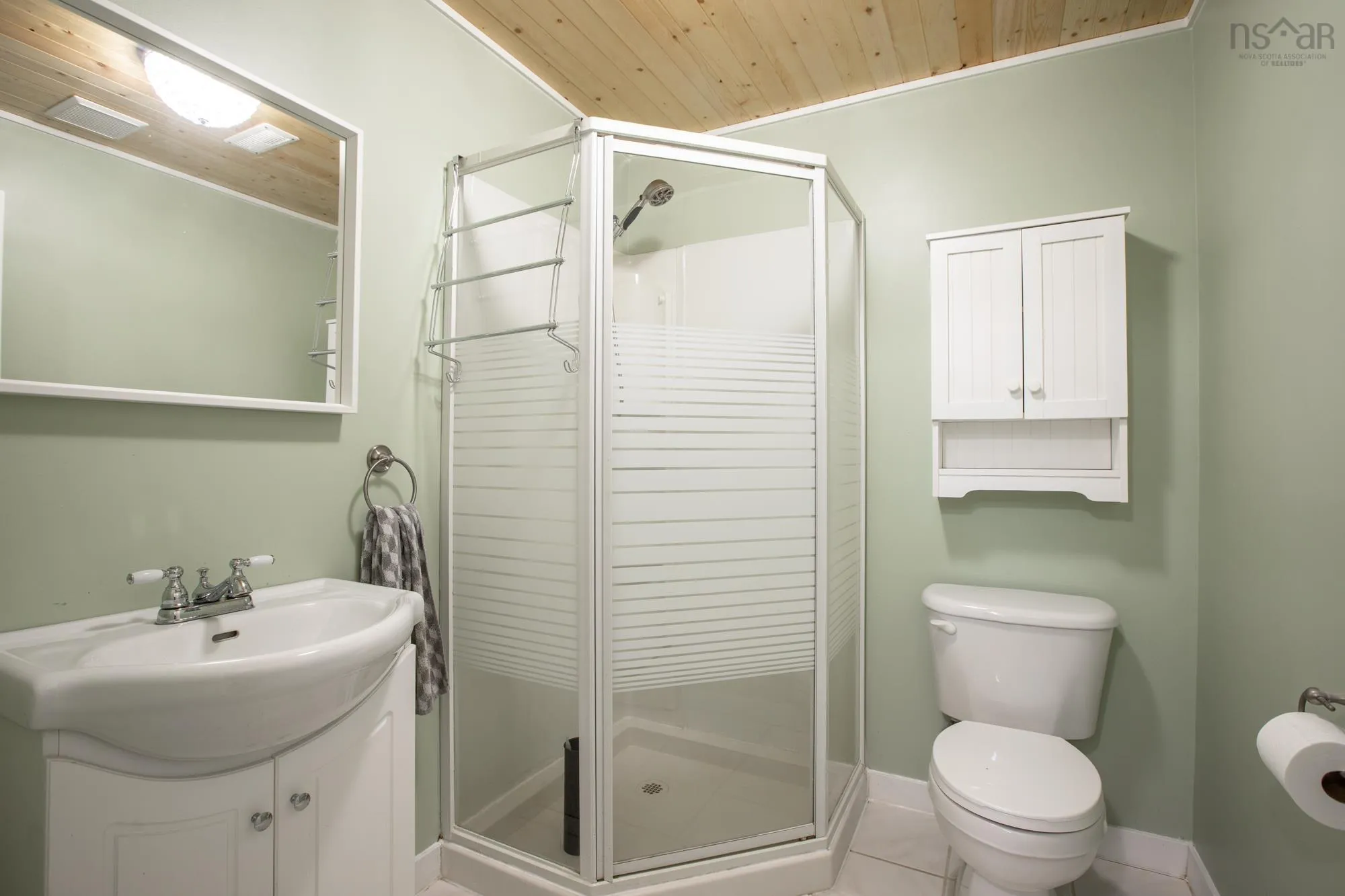245 Springfield Lake Road, Middle Sackville, NS B4E 3B1, 3 Bedrooms Bedrooms, ,2 BathroomsBathrooms,Residential,For Sale,Springfield Lake,202517630