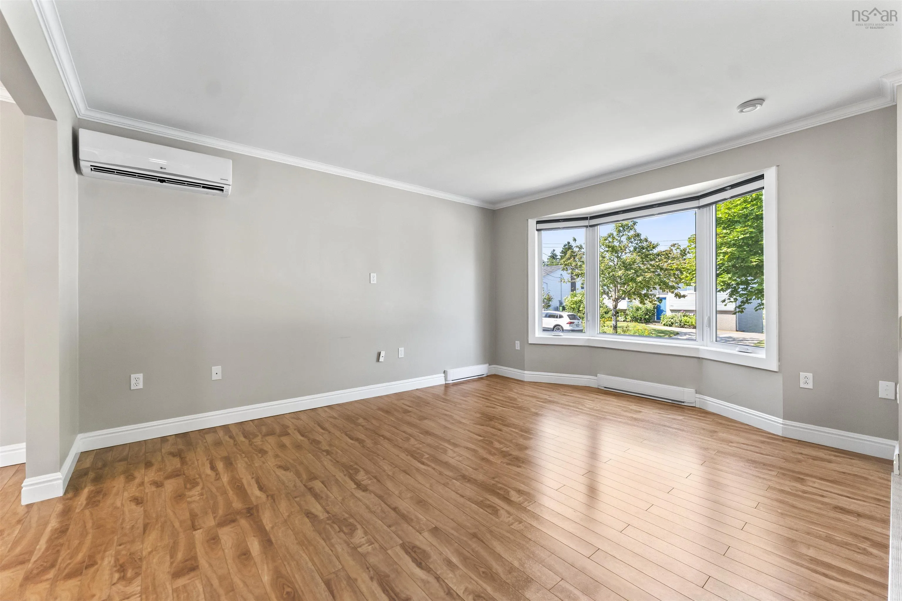 26 Feldspar Crescent, Halifax, NS B3R 2M2, 4 Bedrooms Bedrooms, ,2 BathroomsBathrooms,Residential,For Sale,Feldspar,202521145