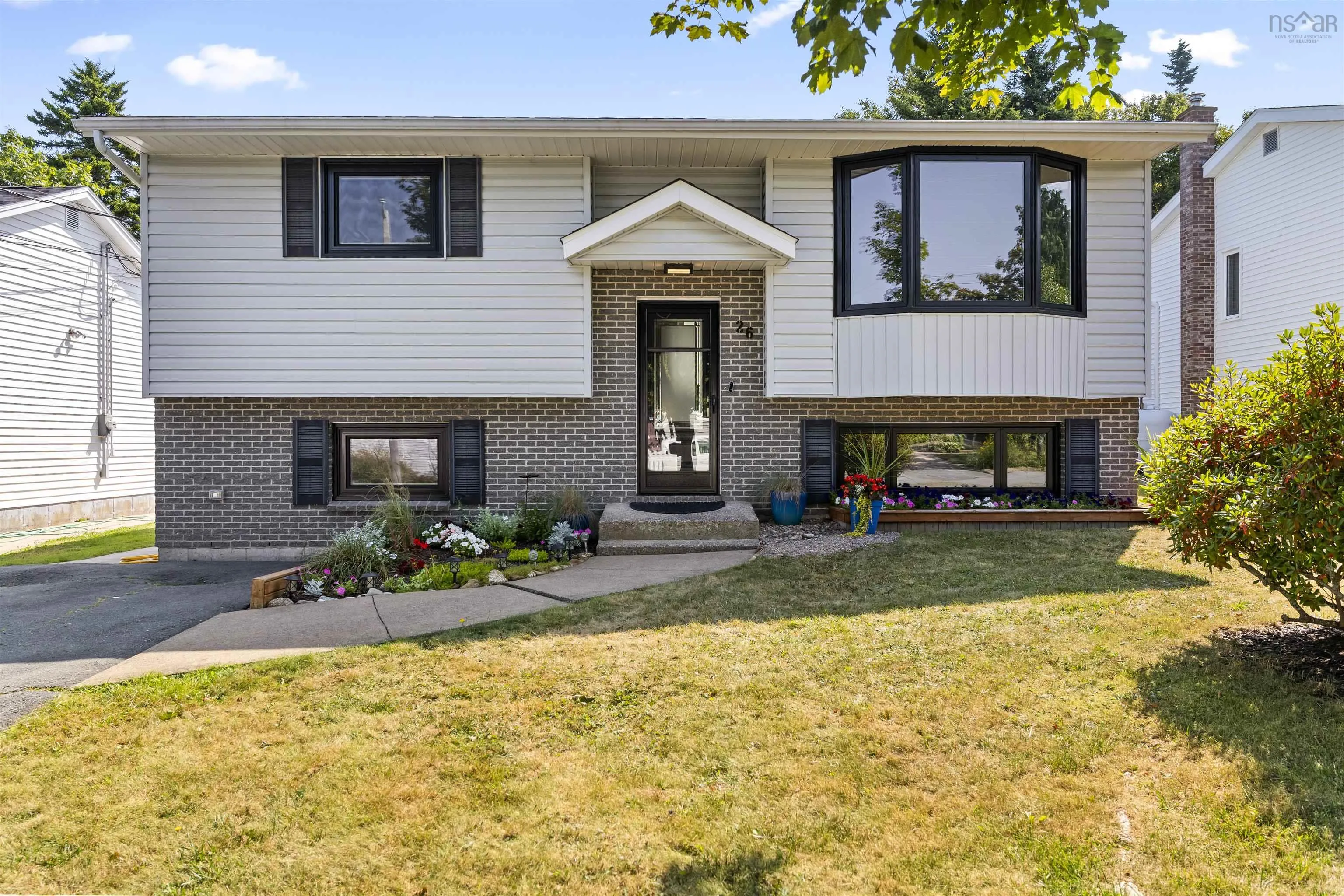 26 Feldspar Crescent, Halifax, NS B3R 2M2, 4 Bedrooms Bedrooms, ,2 BathroomsBathrooms,Residential,For Sale,Feldspar,202521145
