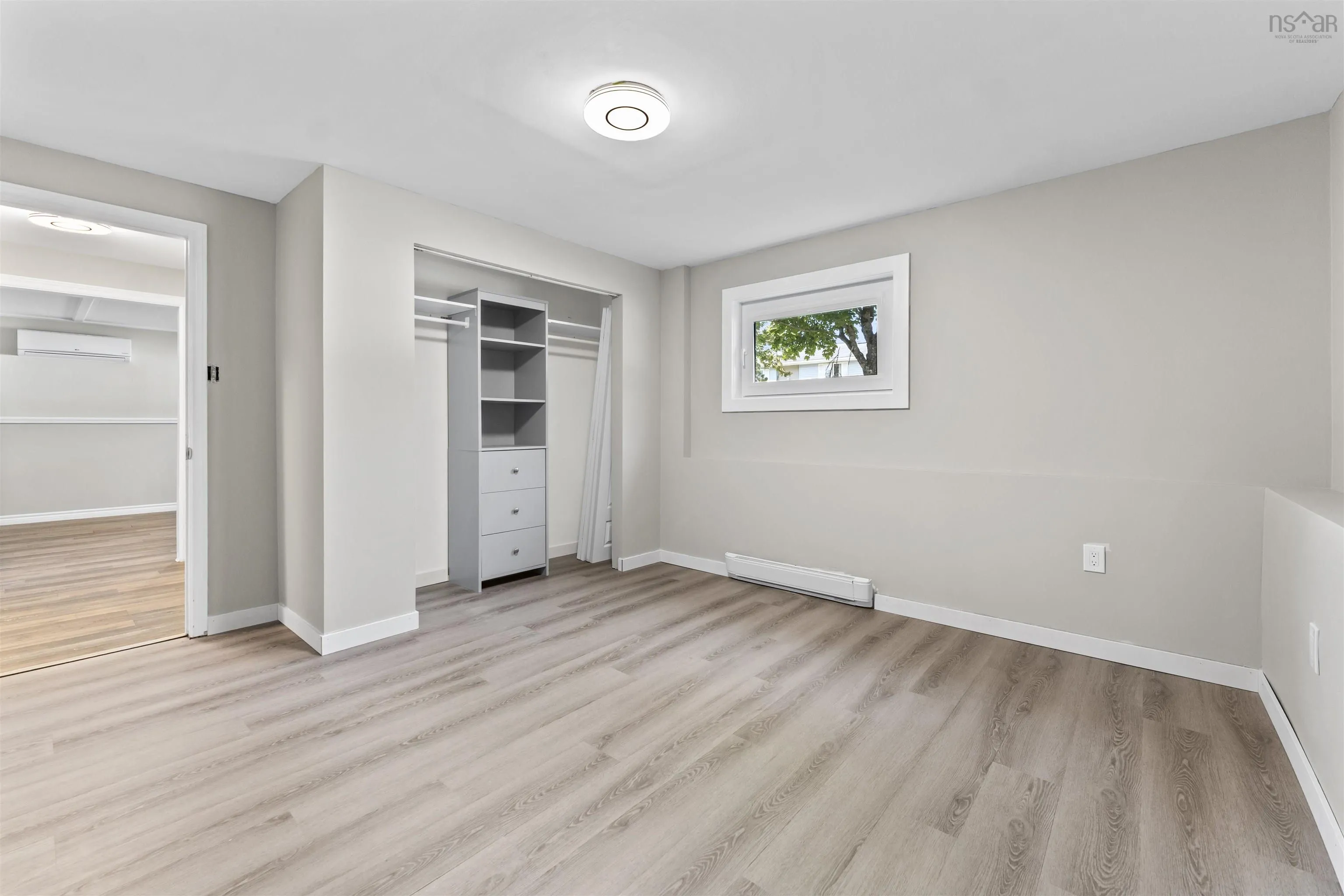 26 Feldspar Crescent, Halifax, NS B3R 2M2, 4 Bedrooms Bedrooms, ,2 BathroomsBathrooms,Residential,For Sale,Feldspar,202521145