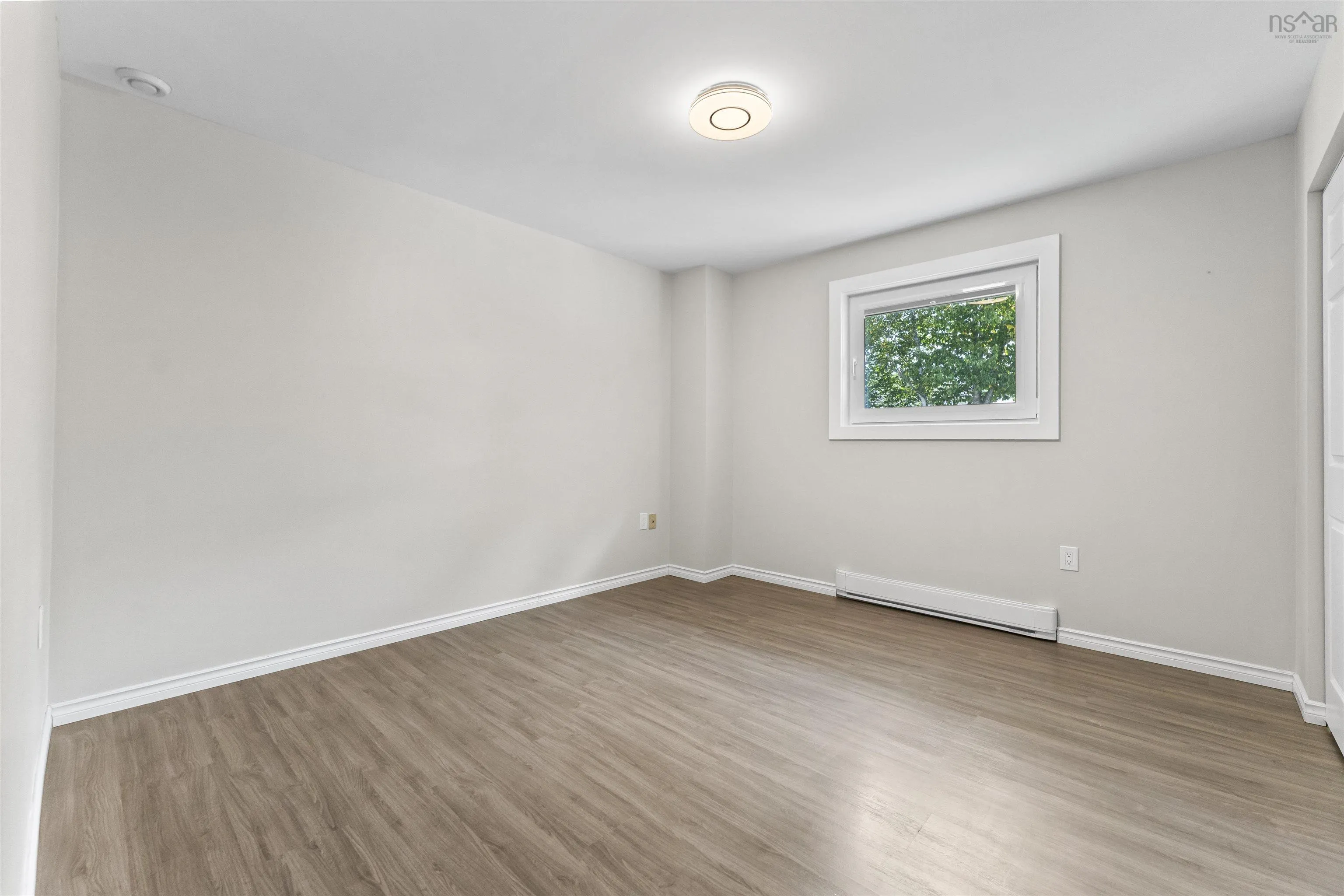 26 Feldspar Crescent, Halifax, NS B3R 2M2, 4 Bedrooms Bedrooms, ,2 BathroomsBathrooms,Residential,For Sale,Feldspar,202521145