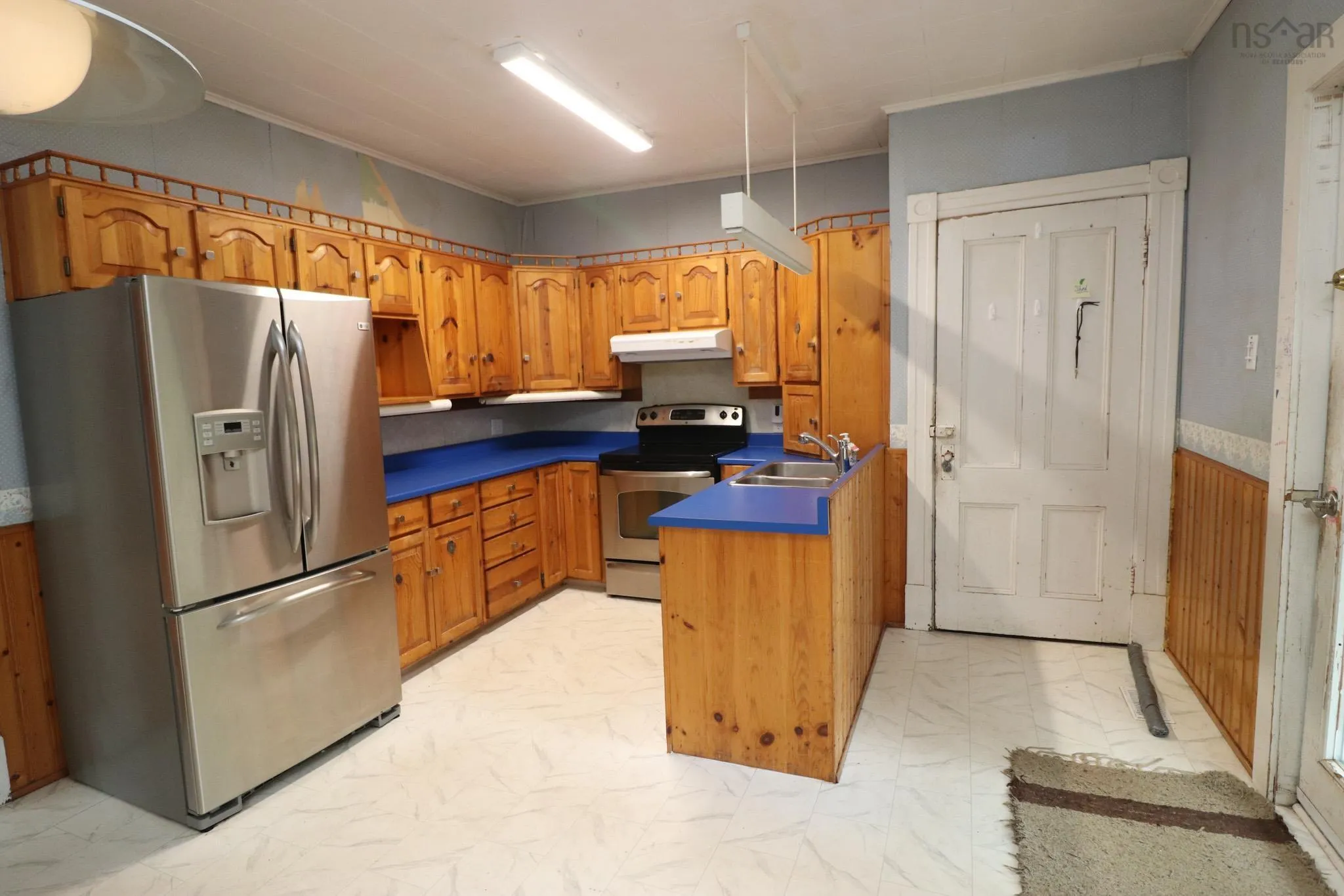 8 Lansdoon Place, Truro, NS B2N 2G1, 5 Bedrooms Bedrooms, ,3 BathroomsBathrooms,Residential,For Sale,Lansdoon,202522474