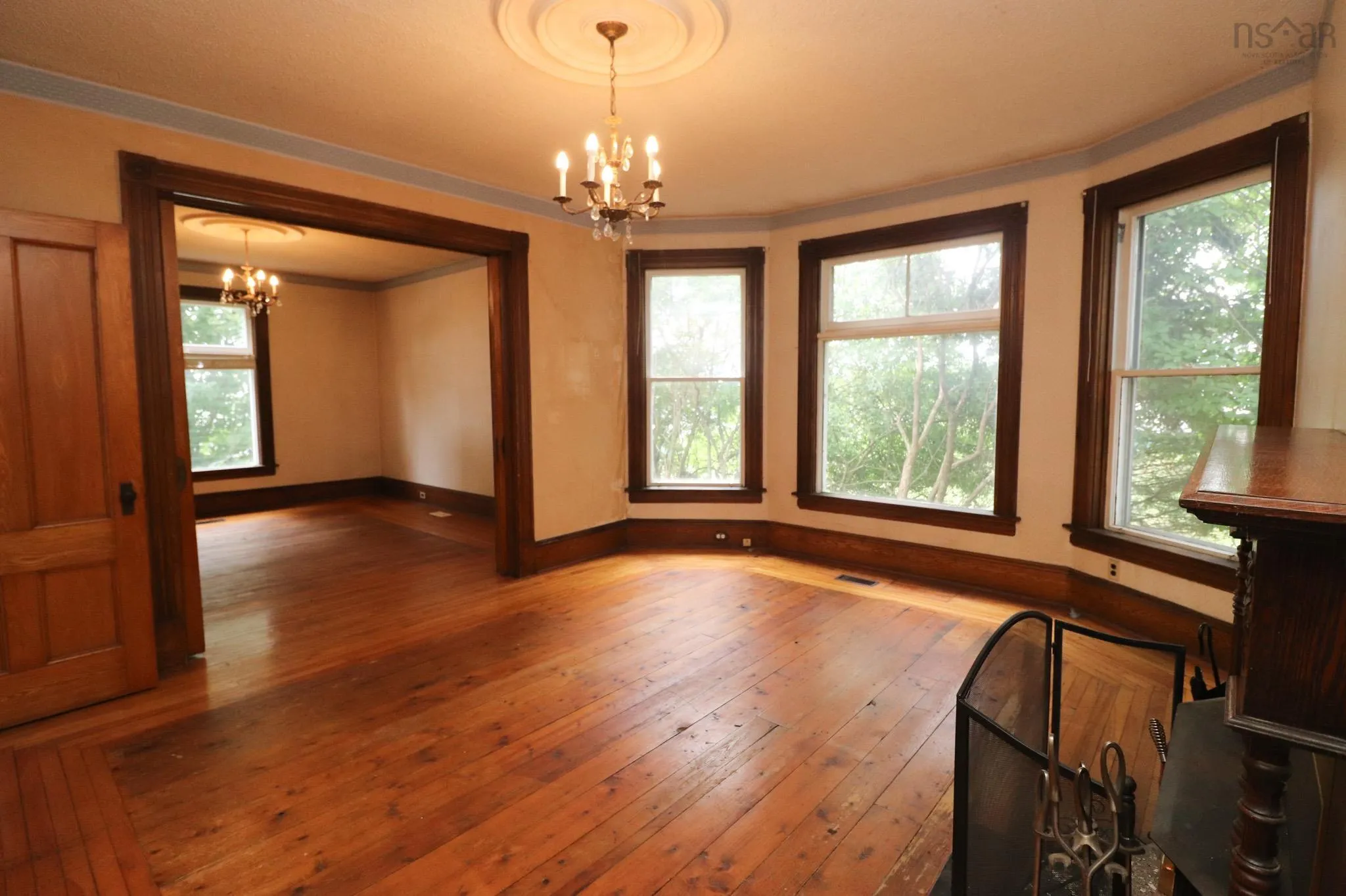 8 Lansdoon Place, Truro, NS B2N 2G1, 5 Bedrooms Bedrooms, ,3 BathroomsBathrooms,Residential,For Sale,Lansdoon,202522474