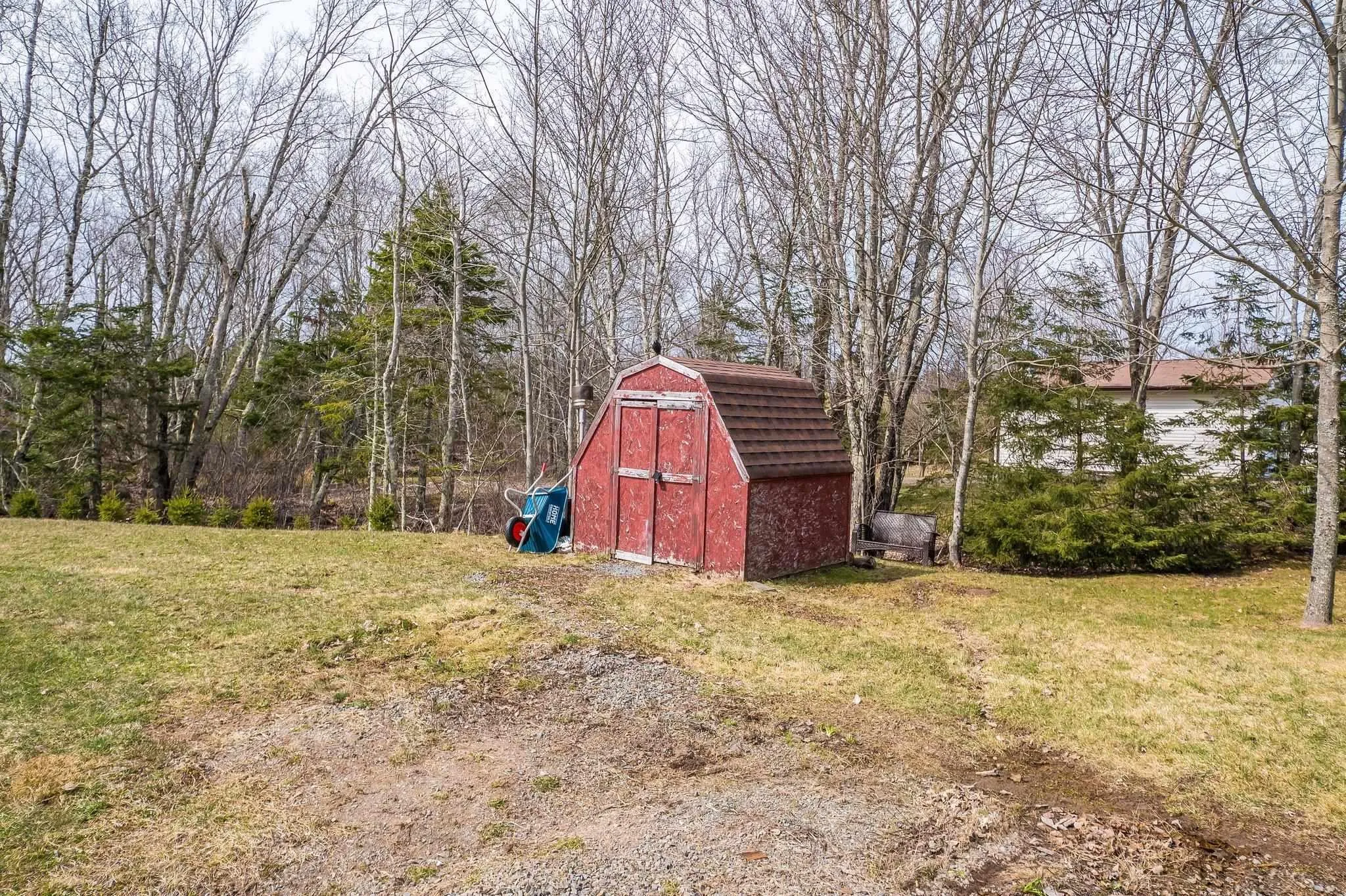 171 Exhibition Grounds Road, Middle Musquodoboit Ns B0n 1x0, 2 Bedrooms Bedrooms, ,1 BathroomBathrooms,Residential,For Sale,Exhibition Grounds,202507735
