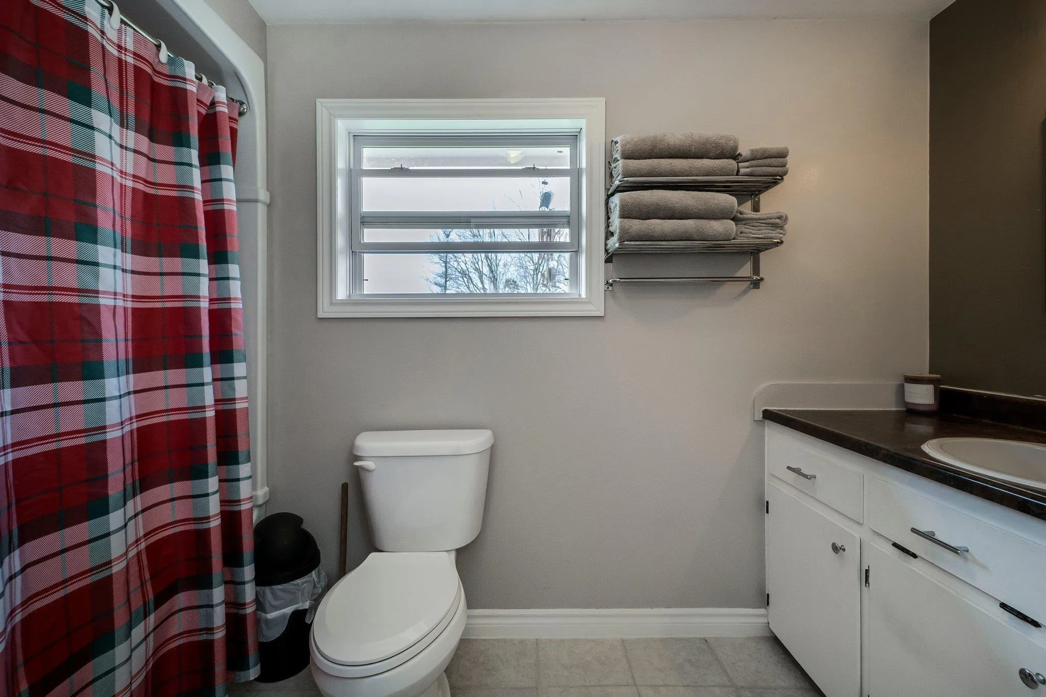 171 Exhibition Grounds Road, Middle Musquodoboit Ns B0n 1x0, 2 Bedrooms Bedrooms, ,1 BathroomBathrooms,Residential,For Sale,Exhibition Grounds,202507735