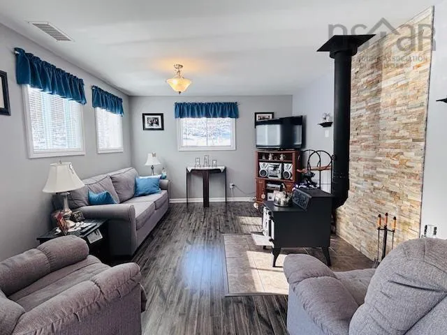 351 Narrows Road W, Labelle Ns B4v 8x2, 2 Bedrooms Bedrooms, ,2 BathroomsBathrooms,Residential,For Sale,Narrows,202502199