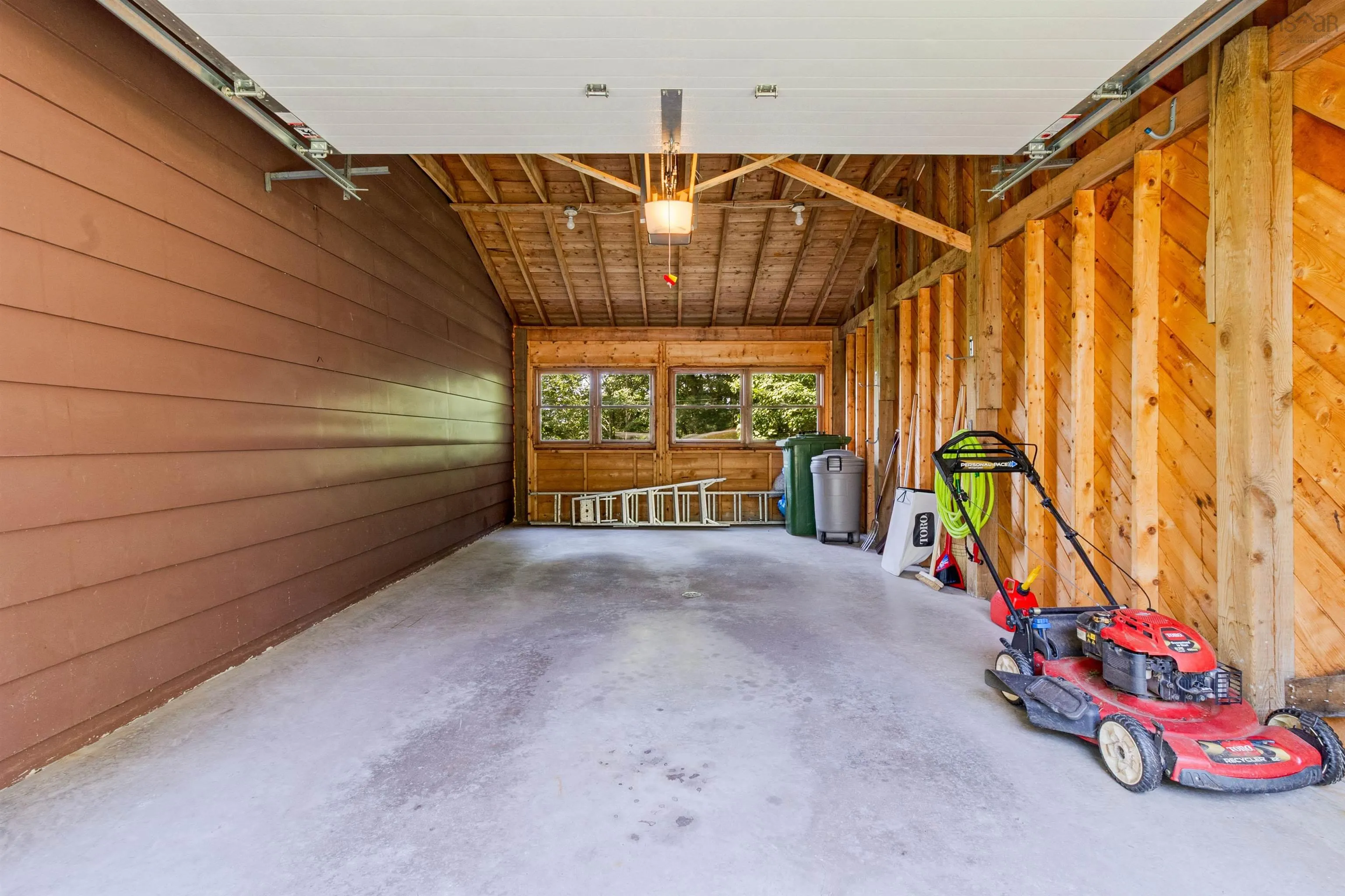 89 Ridge Avenue, Waverley, NS B2R 1G5, 4 Bedrooms Bedrooms, ,3 BathroomsBathrooms,Residential,For Sale,Ridge,202519714