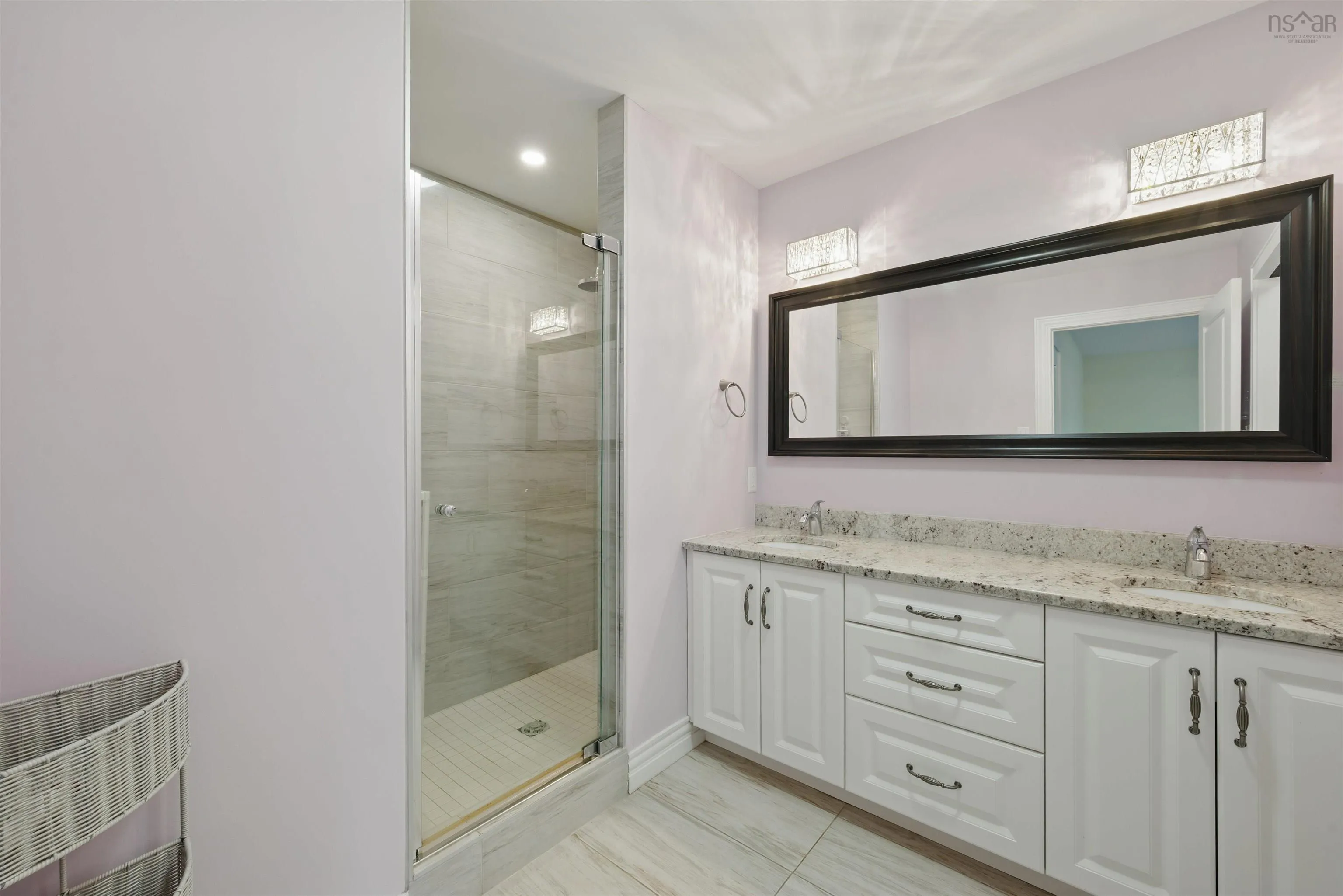 292 Fleetview Drive, Halifax Ns B3m 4v4, 4 Bedrooms Bedrooms, ,4 BathroomsBathrooms,Residential,For Sale,Fleetview,202507903