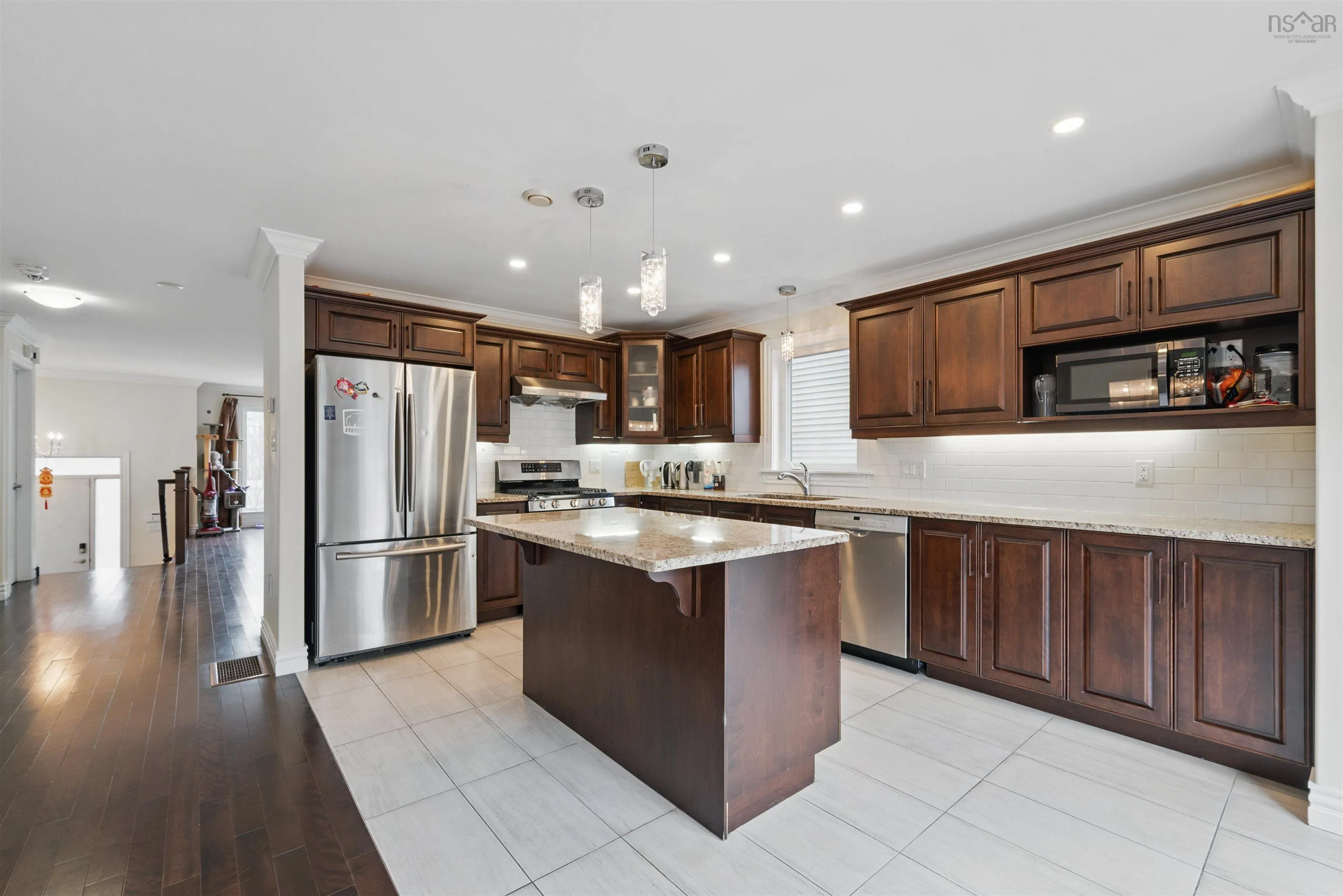 292 Fleetview Drive, Halifax Ns B3m 4v4, 4 Bedrooms Bedrooms, ,4 BathroomsBathrooms,Residential,For Sale,Fleetview,202507903