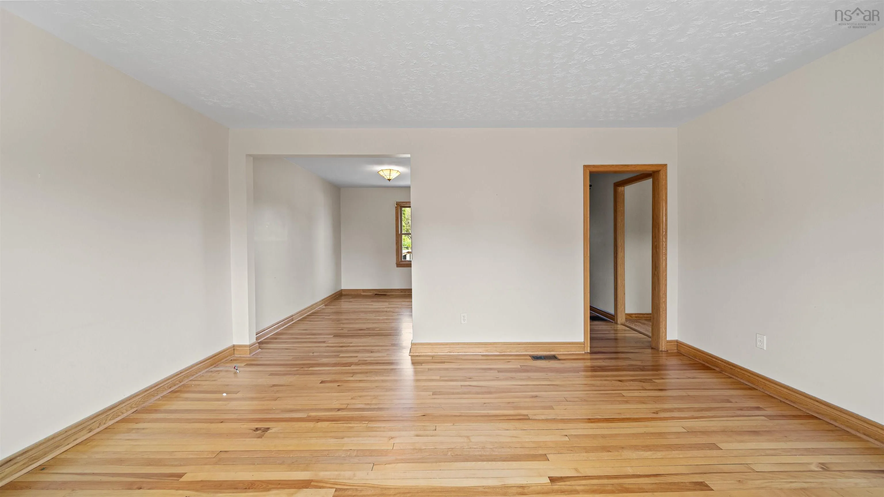 329 Victoria Avenue, New Glasgow, NS B2H 1W6, 2 Bedrooms Bedrooms, ,1 BathroomBathrooms,Residential,For Sale,Victoria,202519952