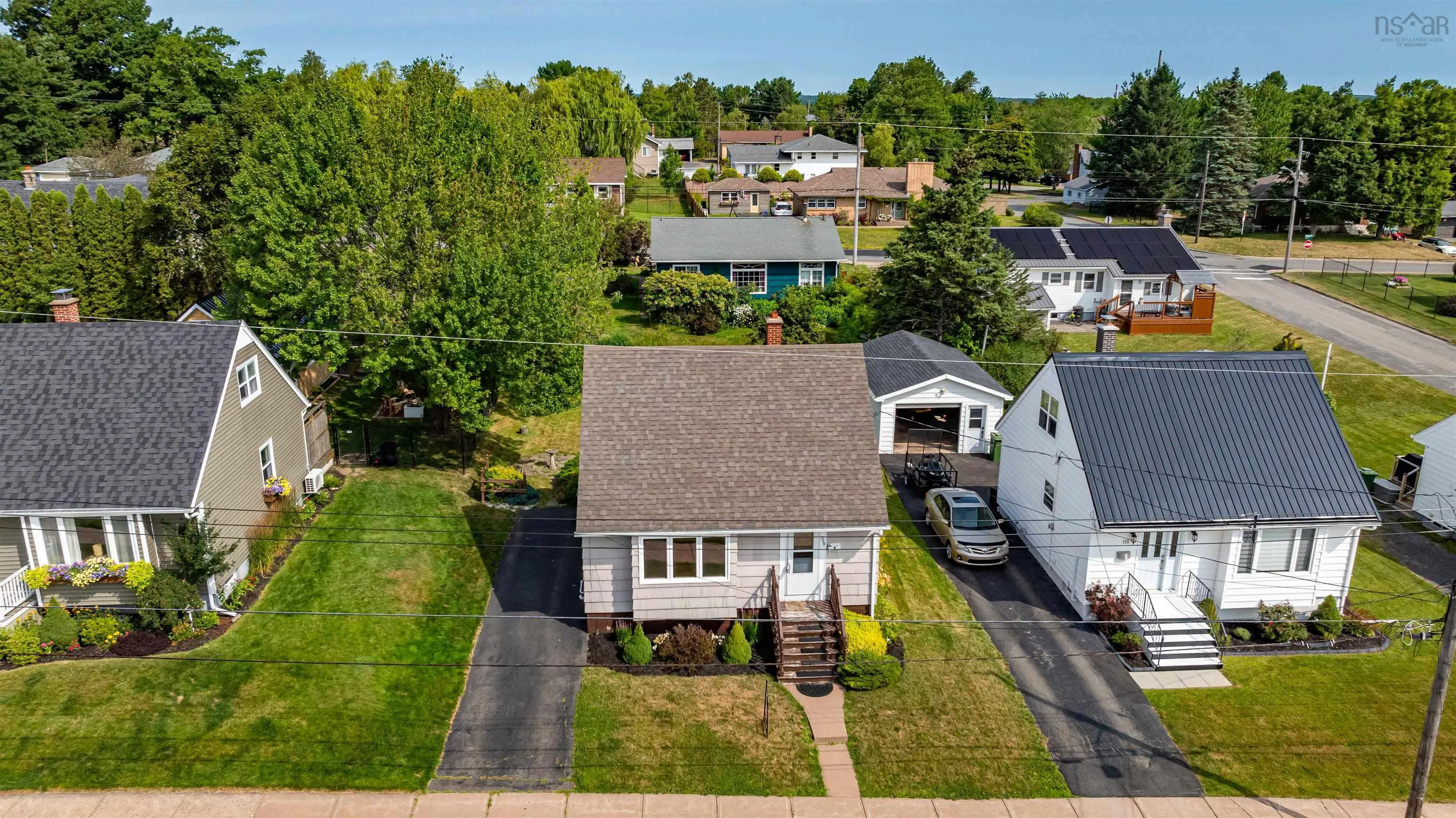 329 Victoria Avenue, New Glasgow, NS B2H 1W6, 2 Bedrooms Bedrooms, ,1 BathroomBathrooms,Residential,For Sale,Victoria,202519952
