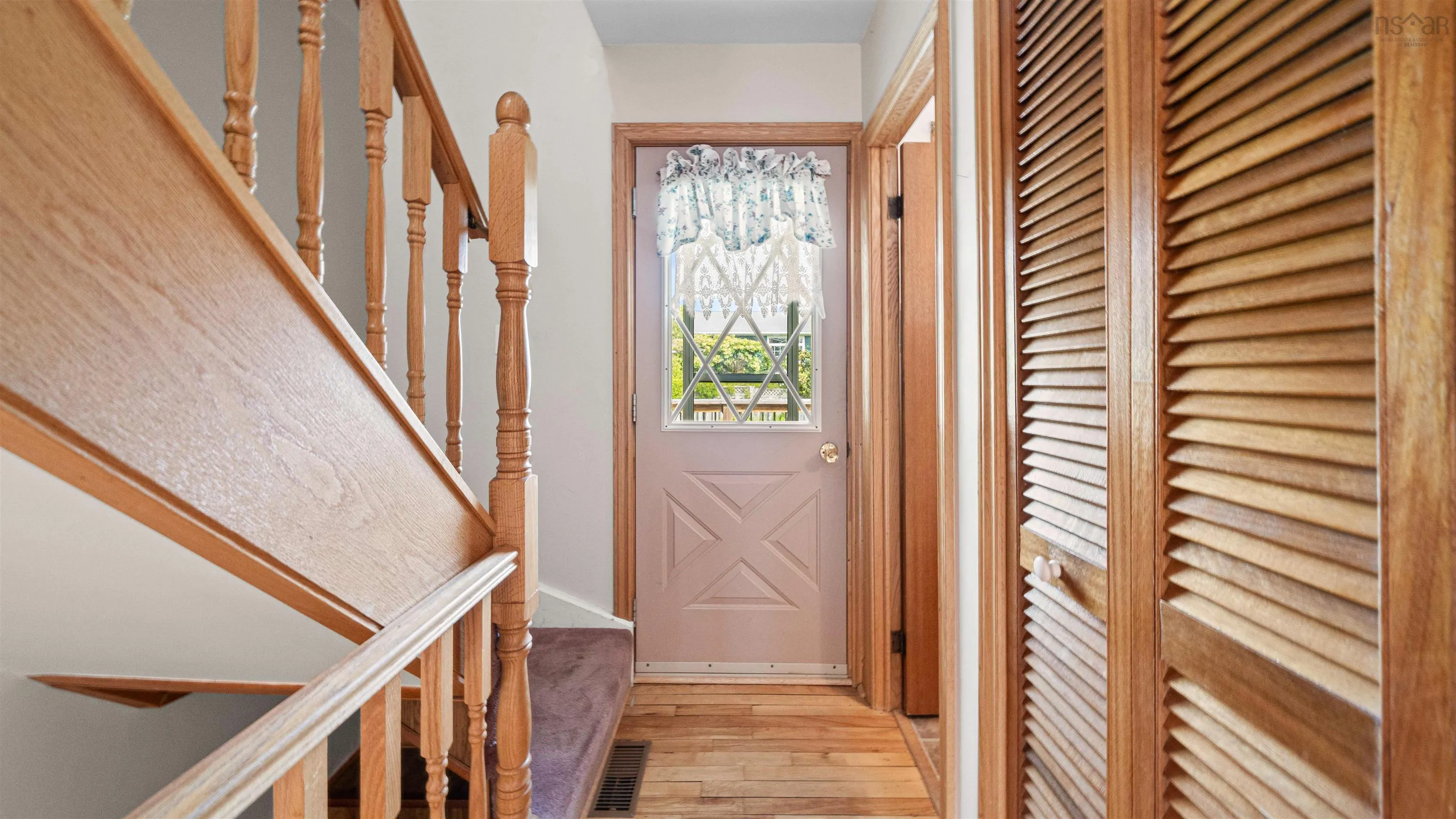 329 Victoria Avenue, New Glasgow, NS B2H 1W6, 2 Bedrooms Bedrooms, ,1 BathroomBathrooms,Residential,For Sale,Victoria,202519952