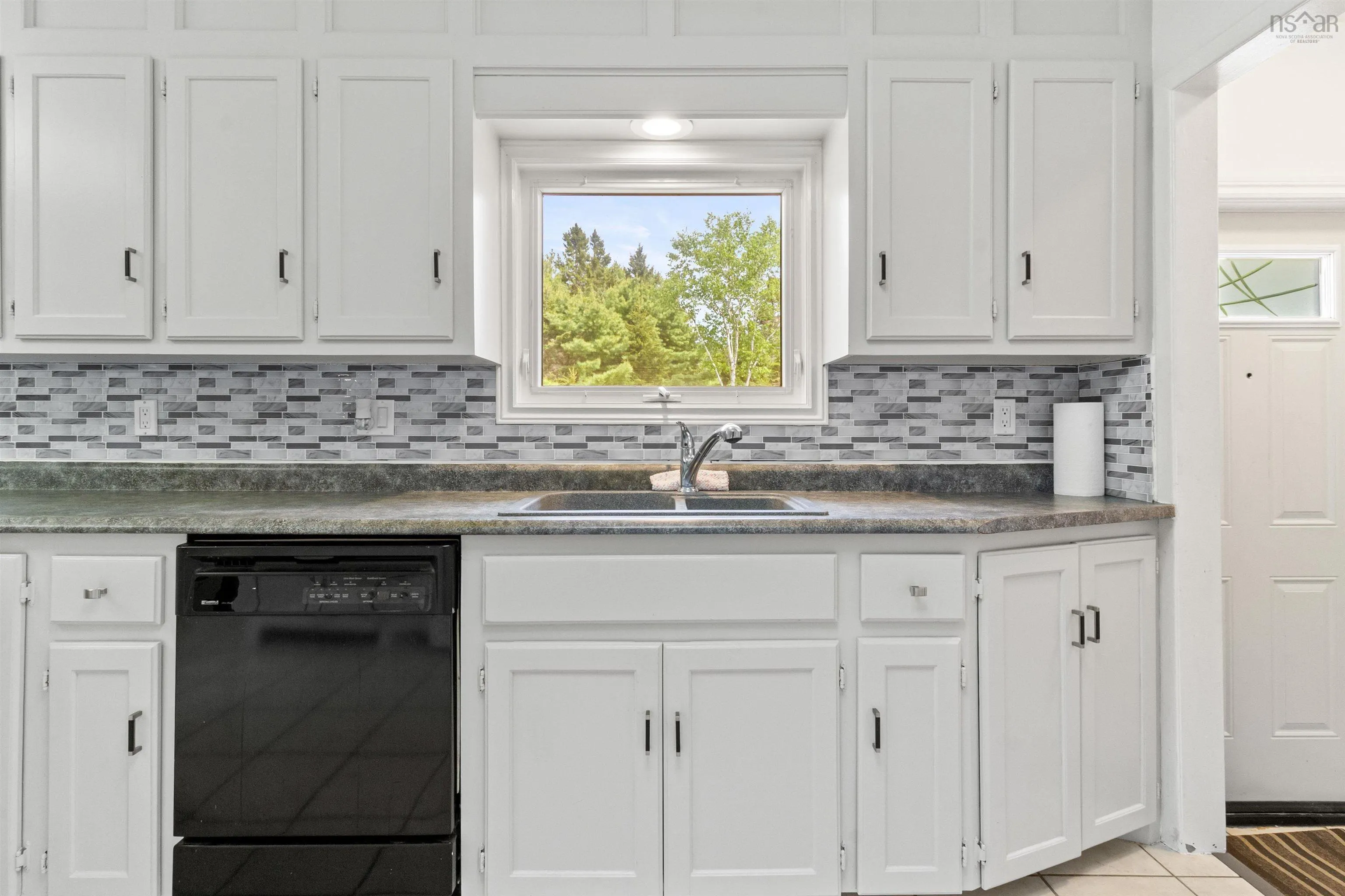 15 Fox Pen Road, Tantallon, NS B3Z 2M5, 2 Bedrooms Bedrooms, ,1 BathroomBathrooms,Residential,For Sale,Fox Pen,202517486