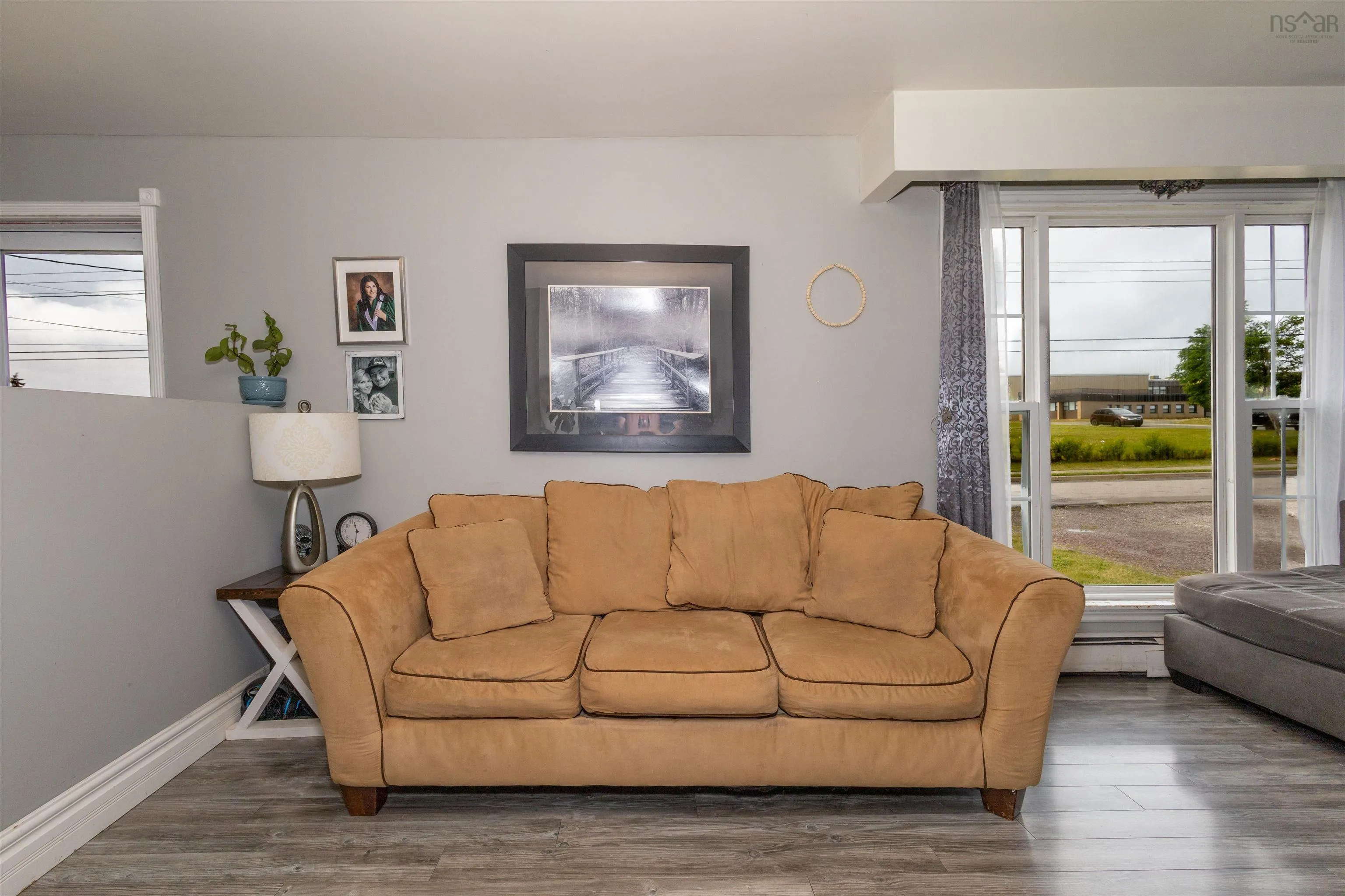 56 Centre Avenue, Donkin, NS B1A 6N3, 5 Bedrooms Bedrooms, ,2 BathroomsBathrooms,Residential,For Sale,Centre,202519369