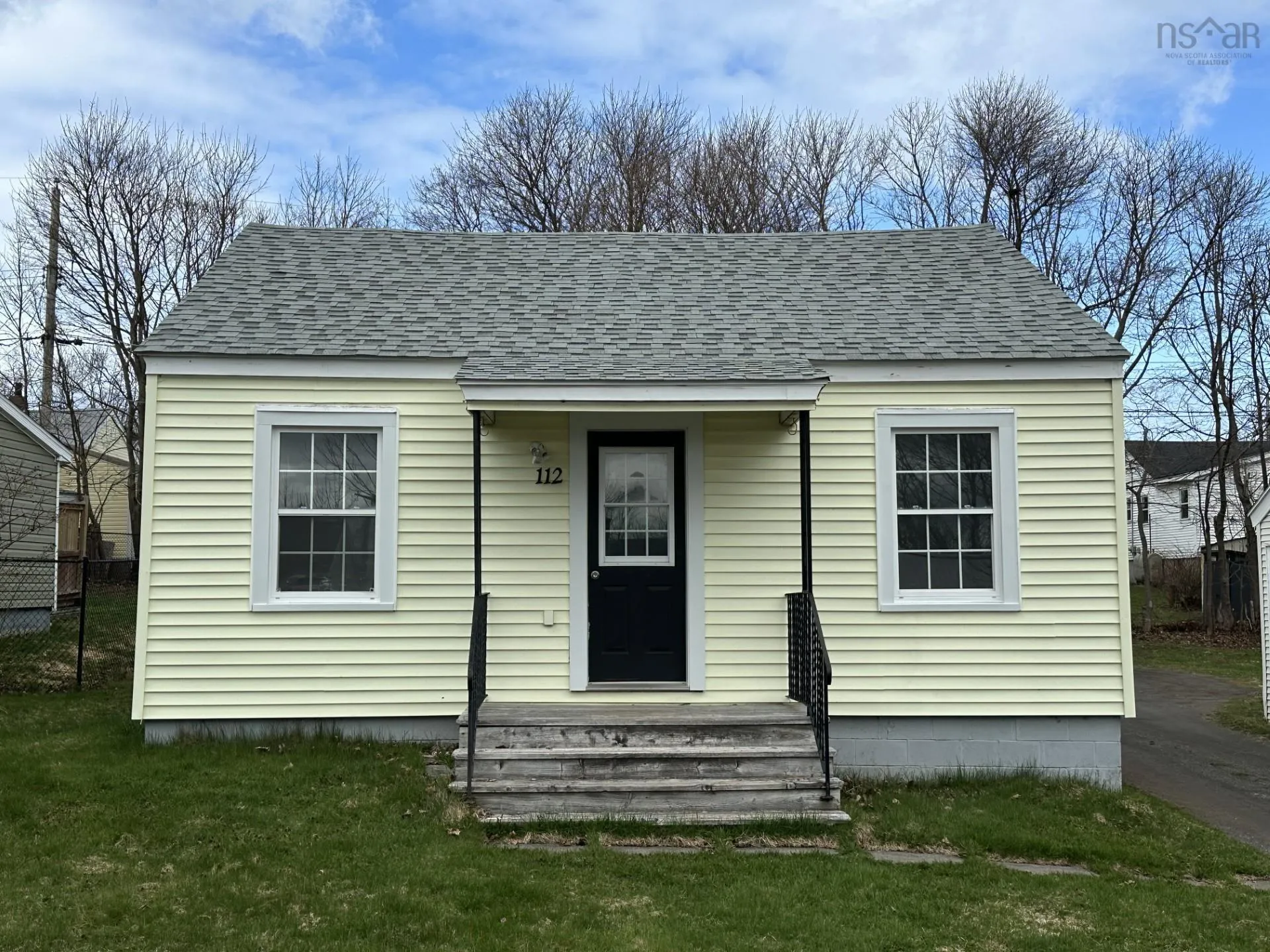 112 Poplar Street, Pictou, NS B0K 1H0, 2 Bedrooms Bedrooms, ,1 BathroomBathrooms,Residential,For Sale,Poplar,202518518