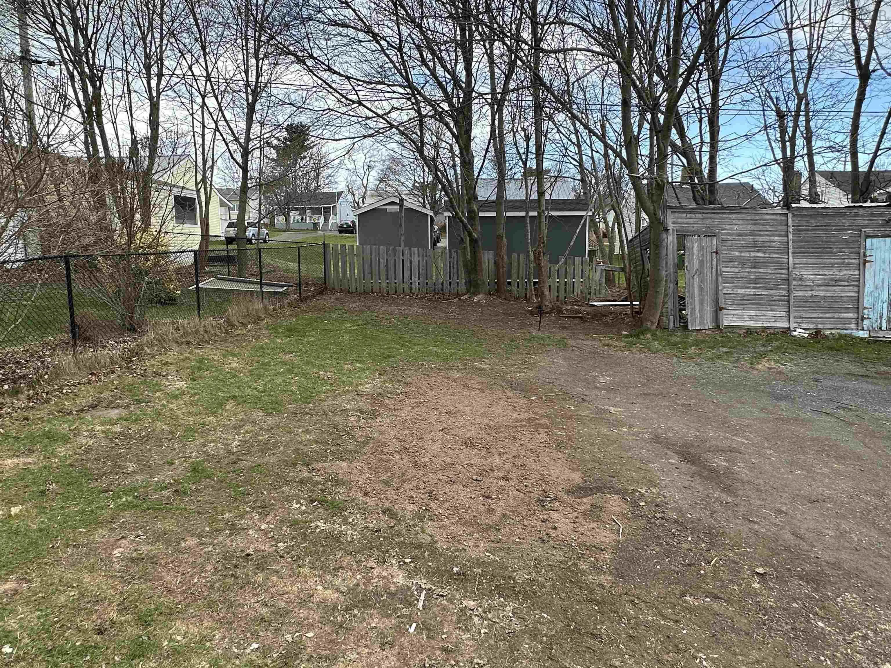 112 Poplar Street, Pictou, NS B0K 1H0, 2 Bedrooms Bedrooms, ,1 BathroomBathrooms,Residential,For Sale,Poplar,202518518