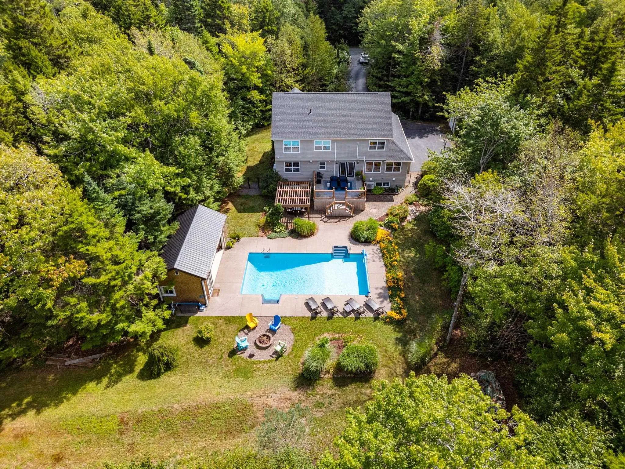 247 Skye Crescent, Hammonds Plains, NS B4B 1W8, 5 Bedrooms Bedrooms, ,4 BathroomsBathrooms,Residential,For Sale,Skye,202523557