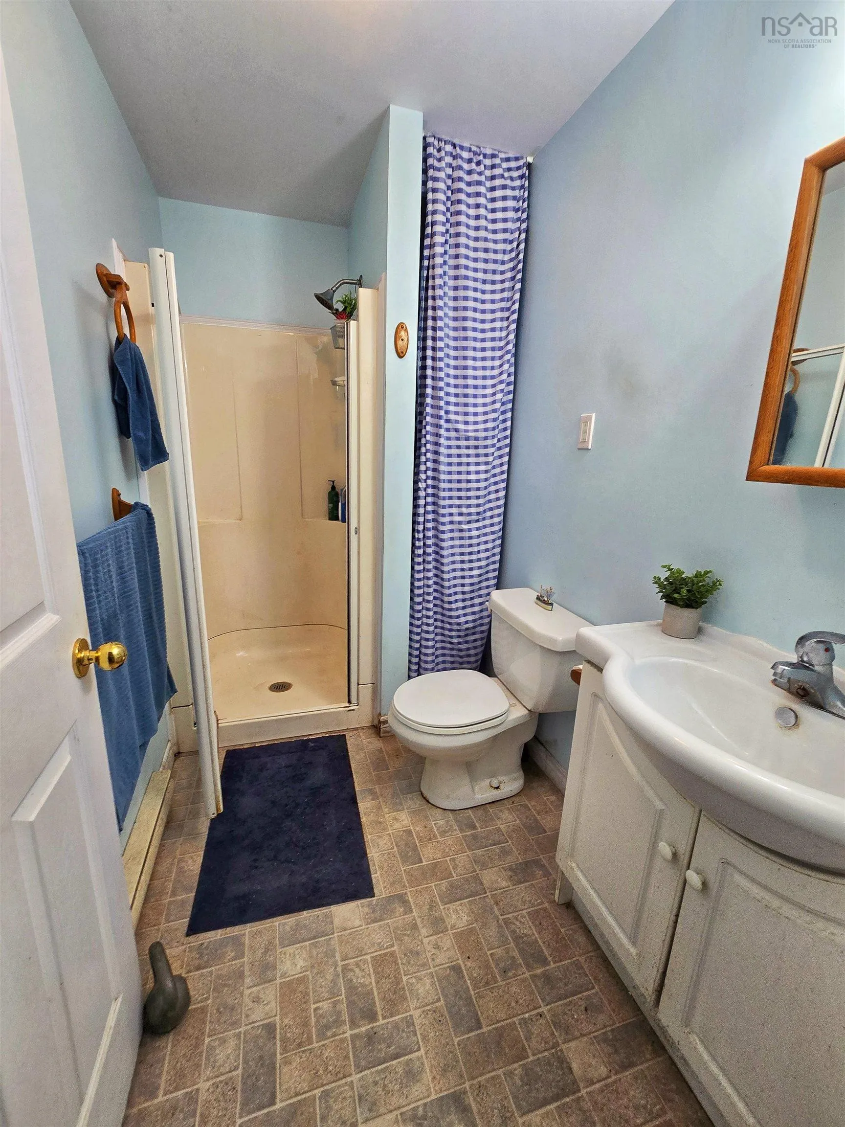 377 Pleasant Street, Yarmouth, NS B5A 4H5, 4 Bedrooms Bedrooms, ,3 BathroomsBathrooms,Residential,For Sale,Pleasant,202521531