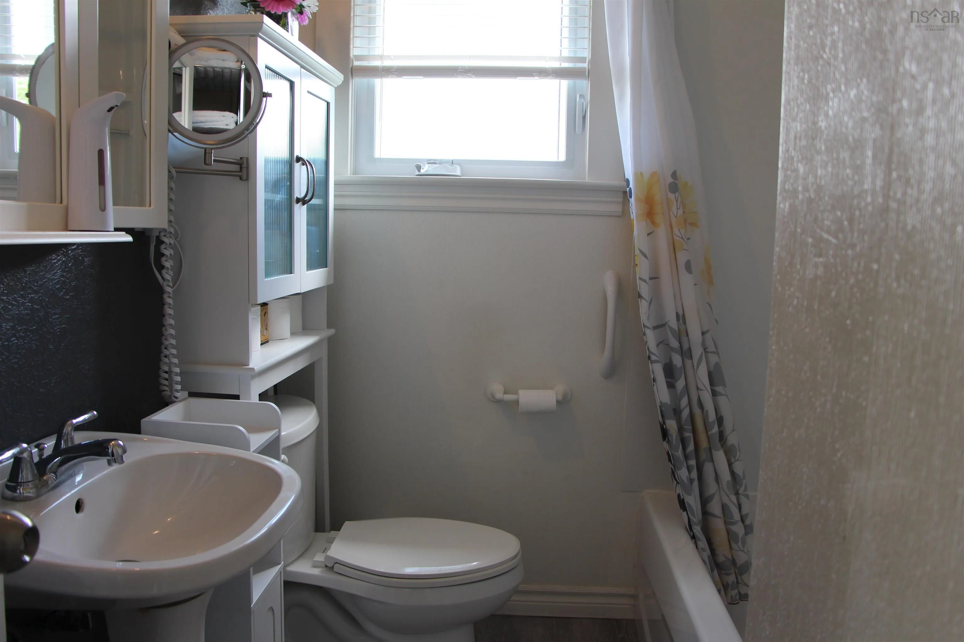 5000 Louisbourg Highway Highway, Albert Bridge, NS B1K 3T9, 3 Bedrooms Bedrooms, ,2 BathroomsBathrooms,Residential,For Sale,Louisbourg,202515378