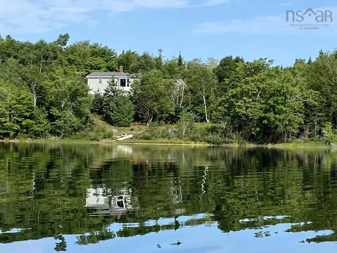 5000 Louisbourg Highway Highway, Albert Bridge, NS B1K 3T9, 3 Bedrooms Bedrooms, ,2 BathroomsBathrooms,Residential,For Sale,Louisbourg,202515378