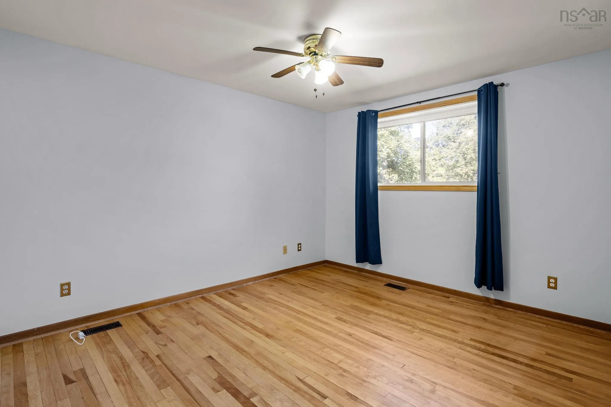 19 Gourok Avenue, Halifax, NS B2X 2B1, 4 Bedrooms Bedrooms, ,2 BathroomsBathrooms,Residential,For Sale,Gourok,202523837