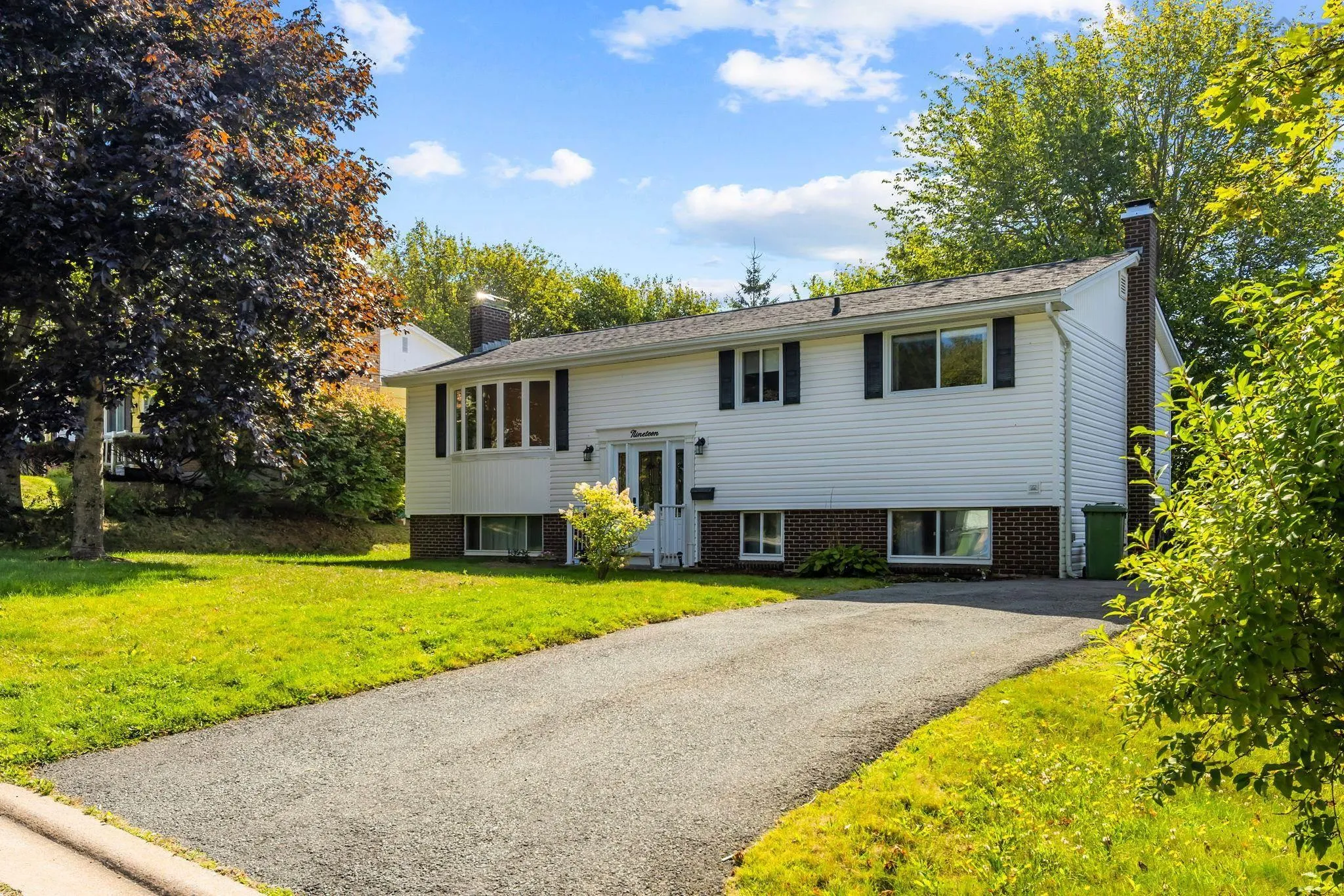 19 Gourok Avenue, Halifax, NS B2X 2B1, 4 Bedrooms Bedrooms, ,2 BathroomsBathrooms,Residential,For Sale,Gourok,202523837