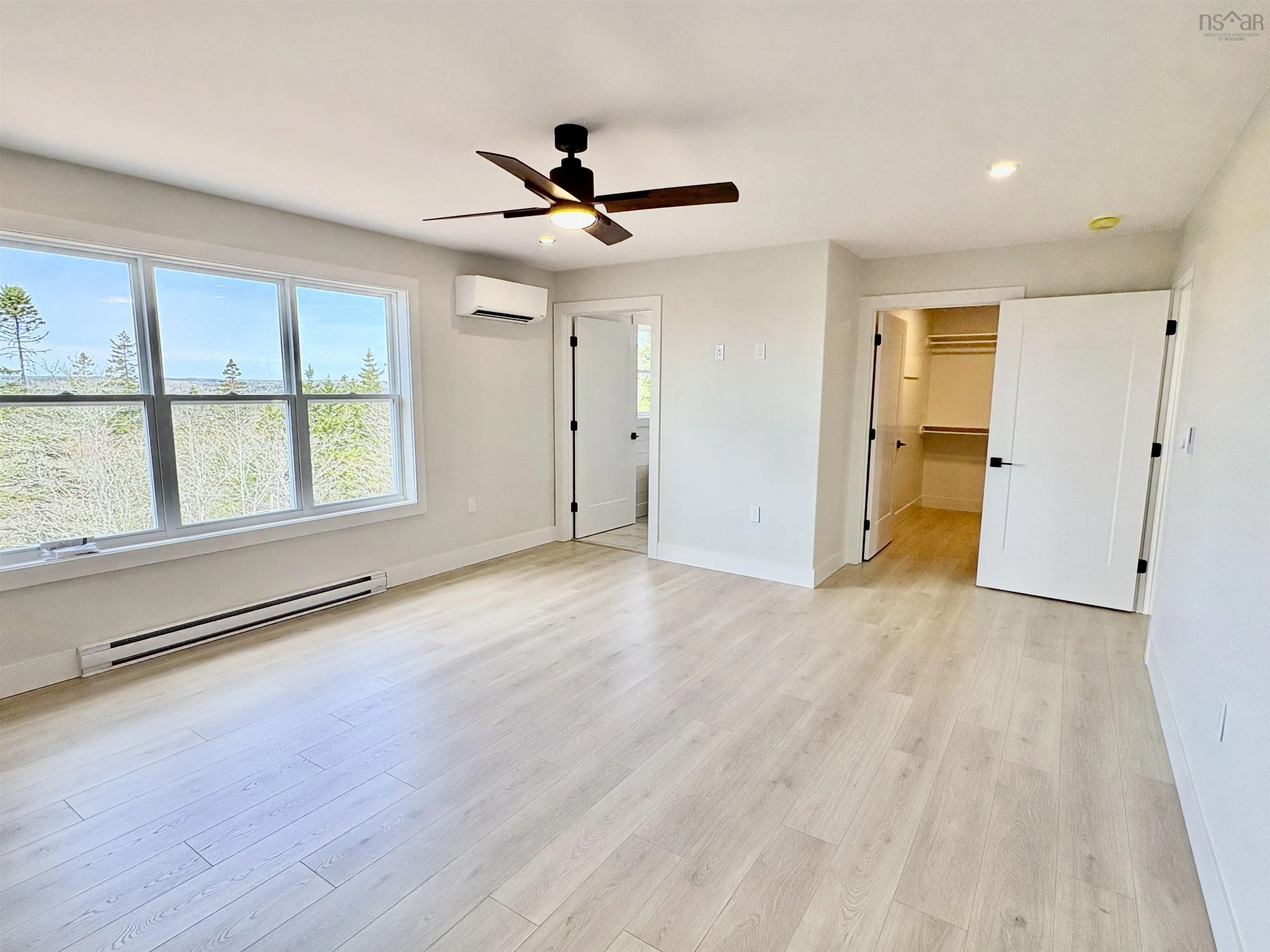 1271 Fleetwood Drive, Fall River Ns B2t 0v6, 4 Bedrooms Bedrooms, ,4 BathroomsBathrooms,Residential,For Sale,Fleetwood,202321929