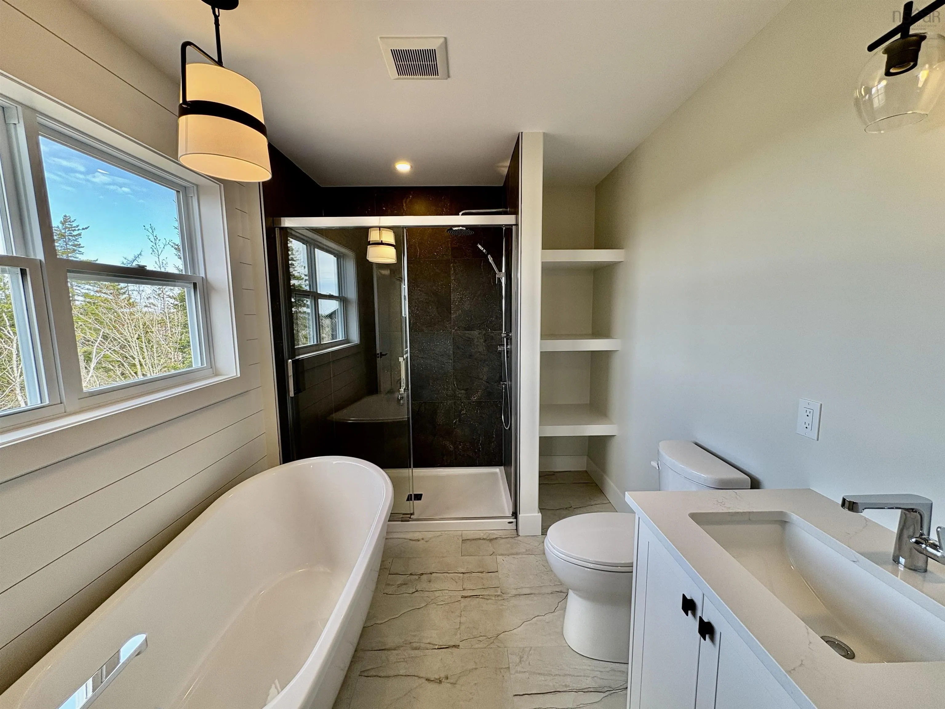 1271 Fleetwood Drive, Fall River Ns B2t 0v6, 4 Bedrooms Bedrooms, ,4 BathroomsBathrooms,Residential,For Sale,Fleetwood,202321929
