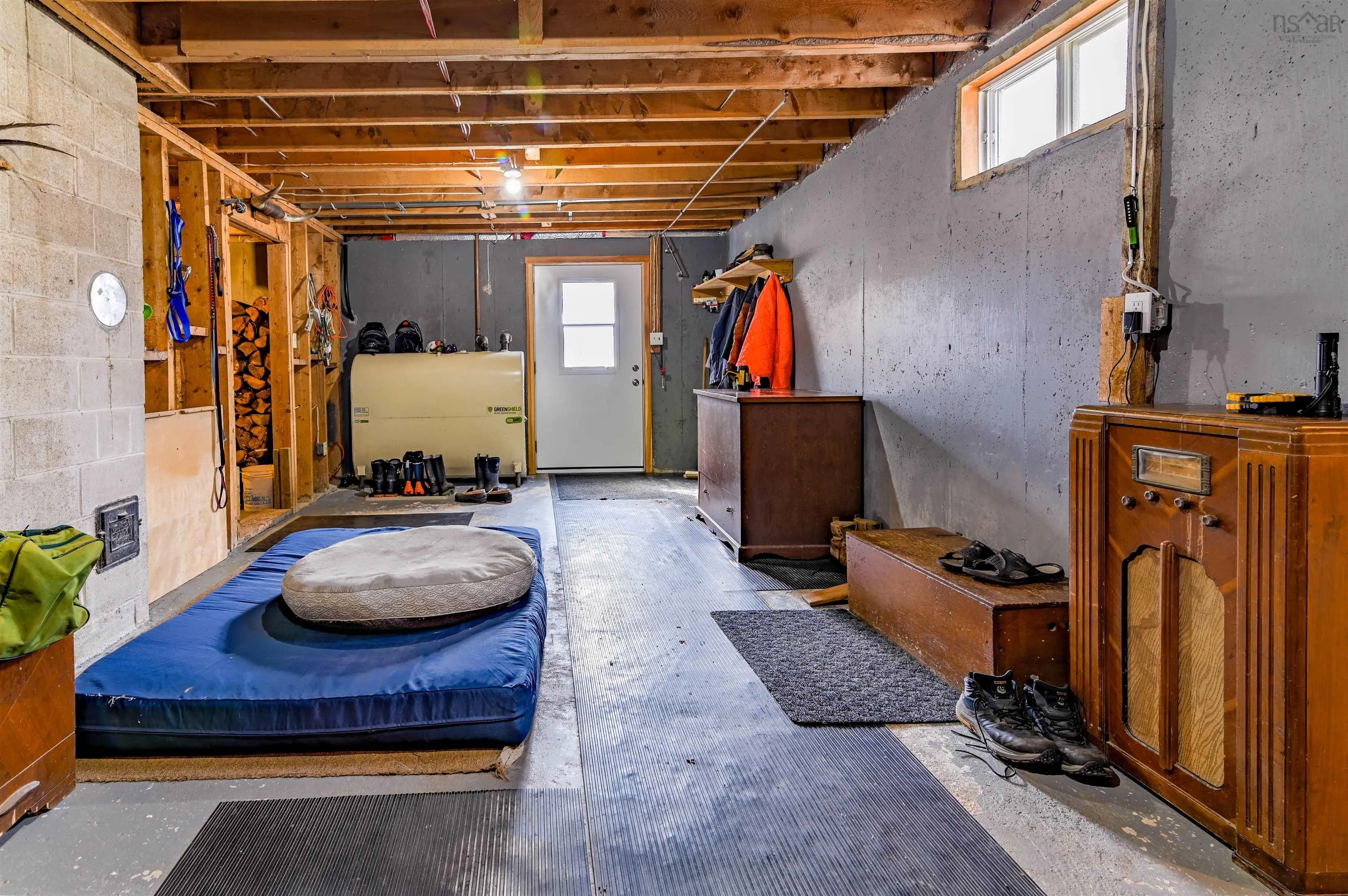 2380 Highway 360, Harbourville Ns B0p 1j0, 3 Bedrooms Bedrooms, ,2 BathroomsBathrooms,Residential,For Sale,Highway 360,202505320