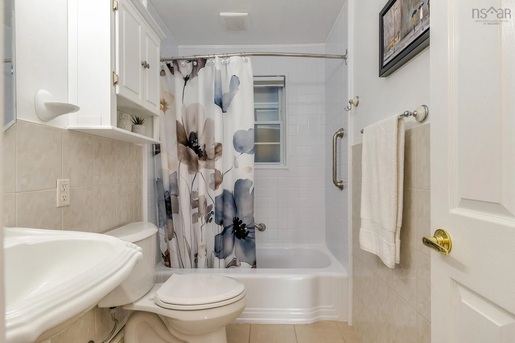 3707 Rosemeade Avenue, Halifax, NS B3K 4L9, 5 Bedrooms Bedrooms, ,3 BathroomsBathrooms,Residential,For Sale,Rosemeade,202520531