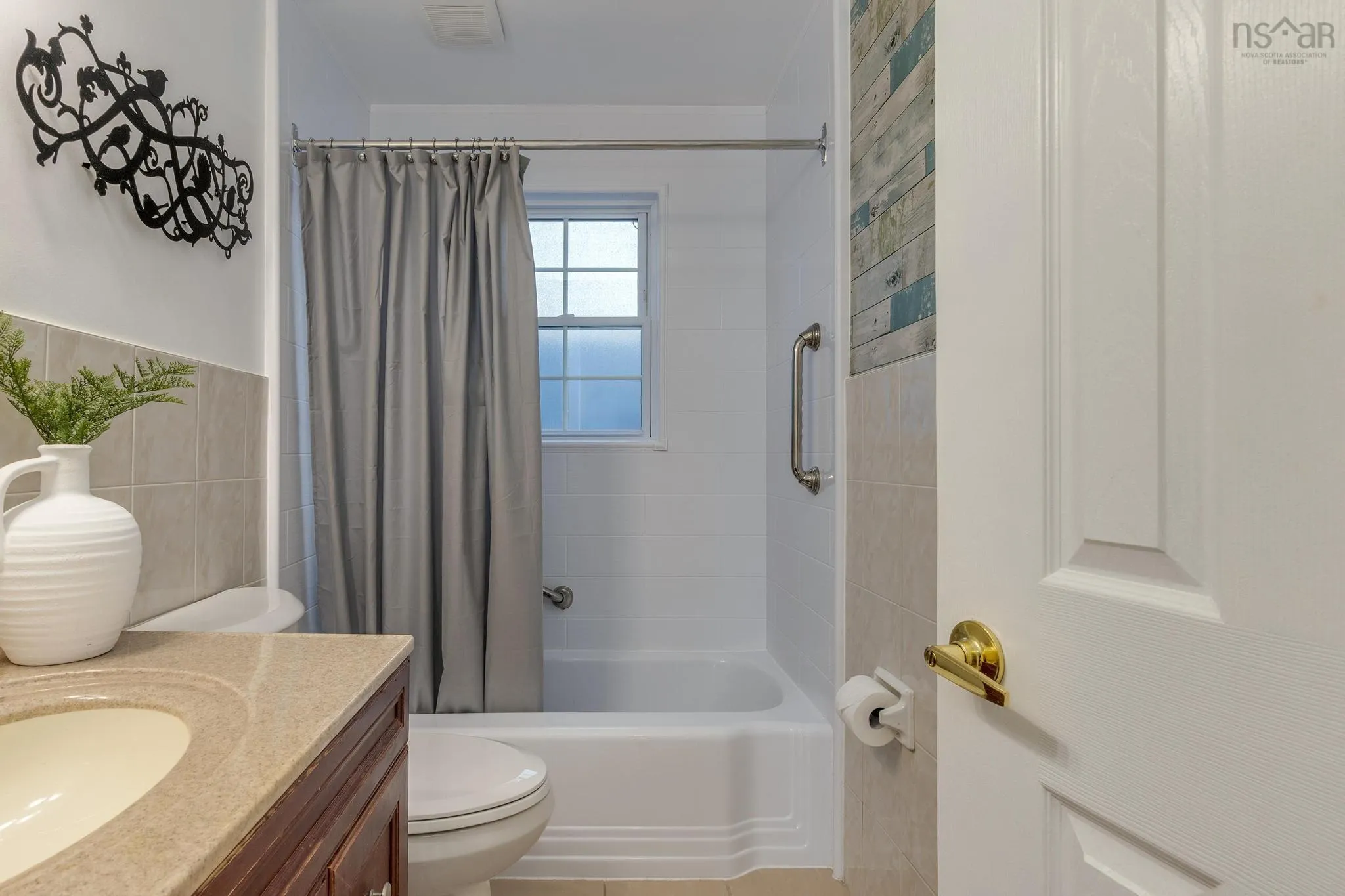 3707 Rosemeade Avenue, Halifax, NS B3K 4L9, 5 Bedrooms Bedrooms, ,3 BathroomsBathrooms,Residential,For Sale,Rosemeade,202520531