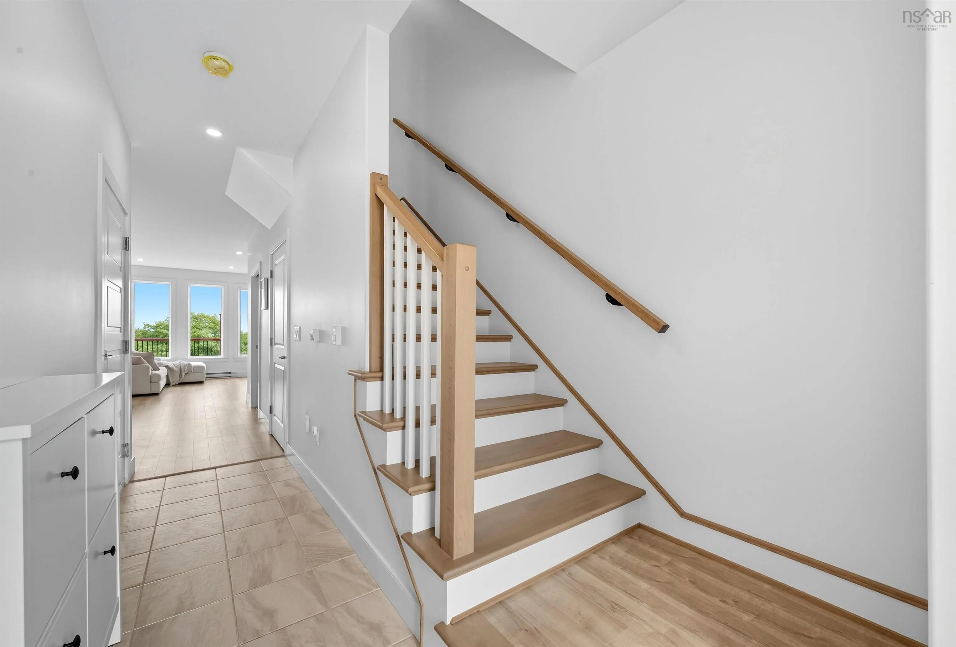 72 Grenoble Court, Halifax, NS B3P 0J8, 4 Bedrooms Bedrooms, ,4 BathroomsBathrooms,Residential,For Sale,Grenoble,202523220