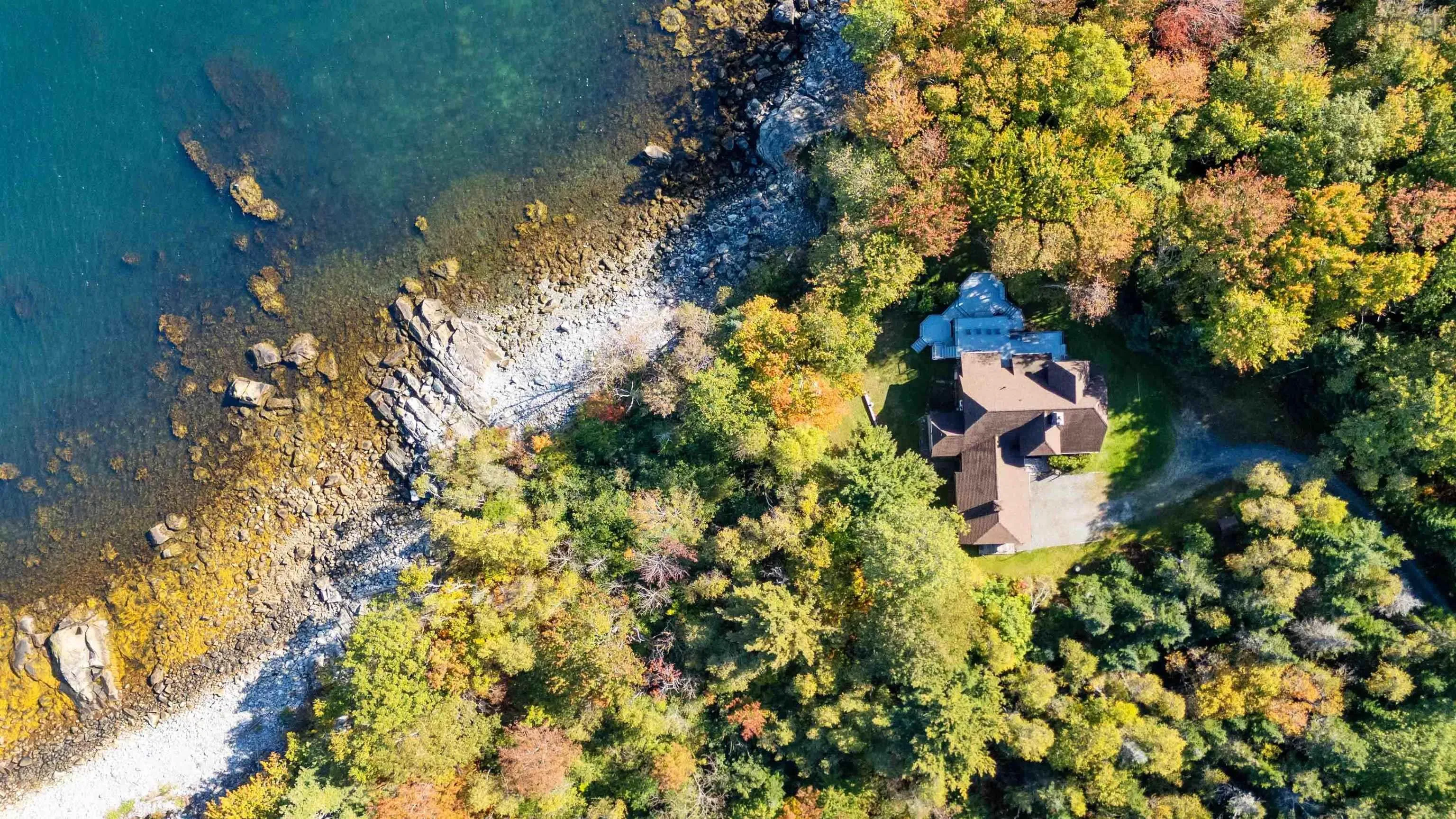 65 Shore Road, Mount Pleasant, NS B0T 1K0, 4 Bedrooms Bedrooms, ,2 BathroomsBathrooms,Residential,For Sale,Shore,202525428