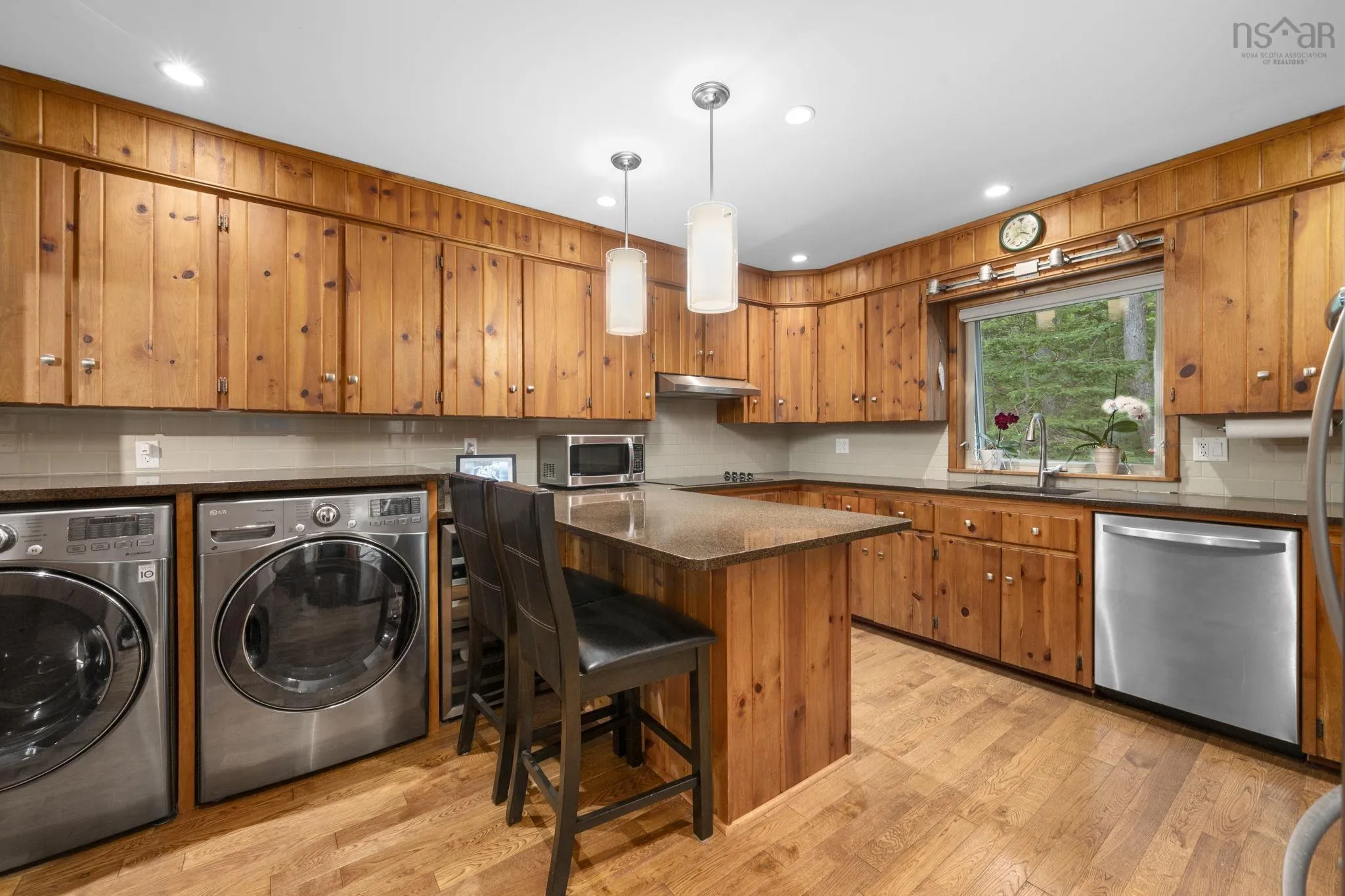 11 Brant Street, Hubley, NS B3Z 4L6, 4 Bedrooms Bedrooms, ,2 BathroomsBathrooms,Residential,For Sale,Brant,202522864